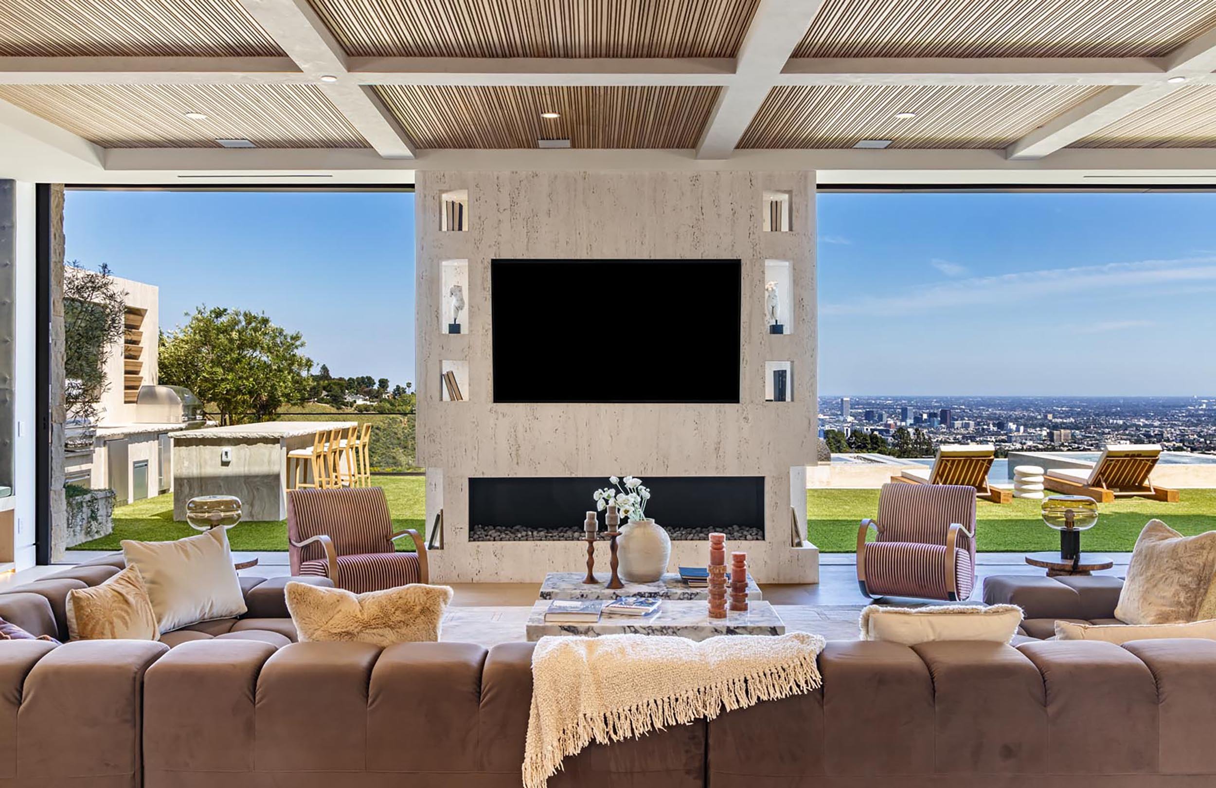 Beverly Hills modern luxury terraced hillside home — whipple russell architects