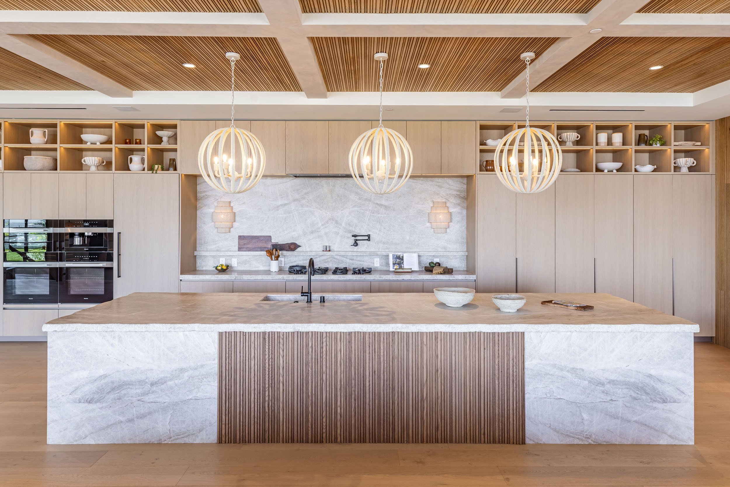 Beverly Hills modern luxury terraced hillside home — whipple russell architects