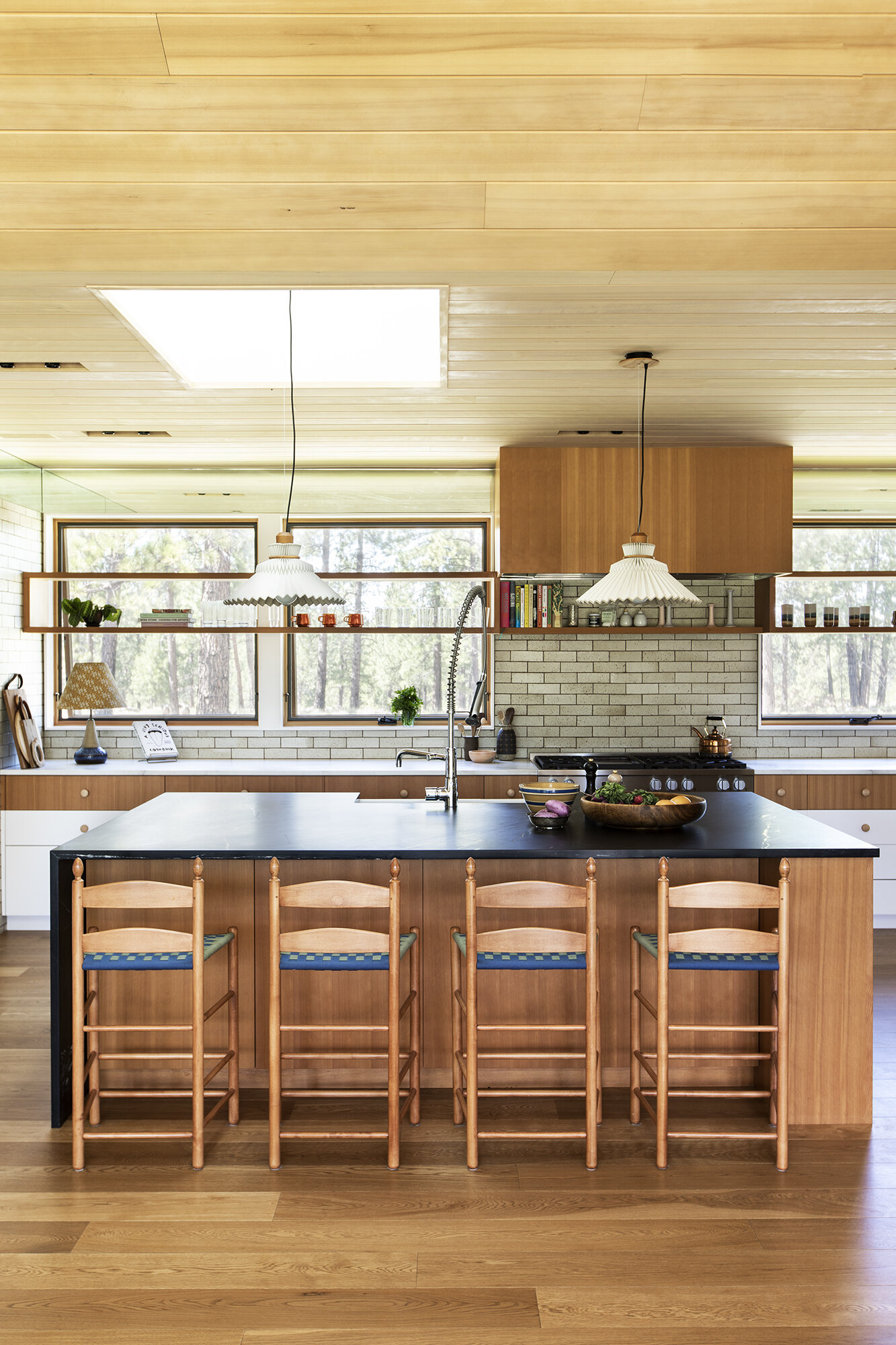Bend House — BESTOR ARCHITECTURE