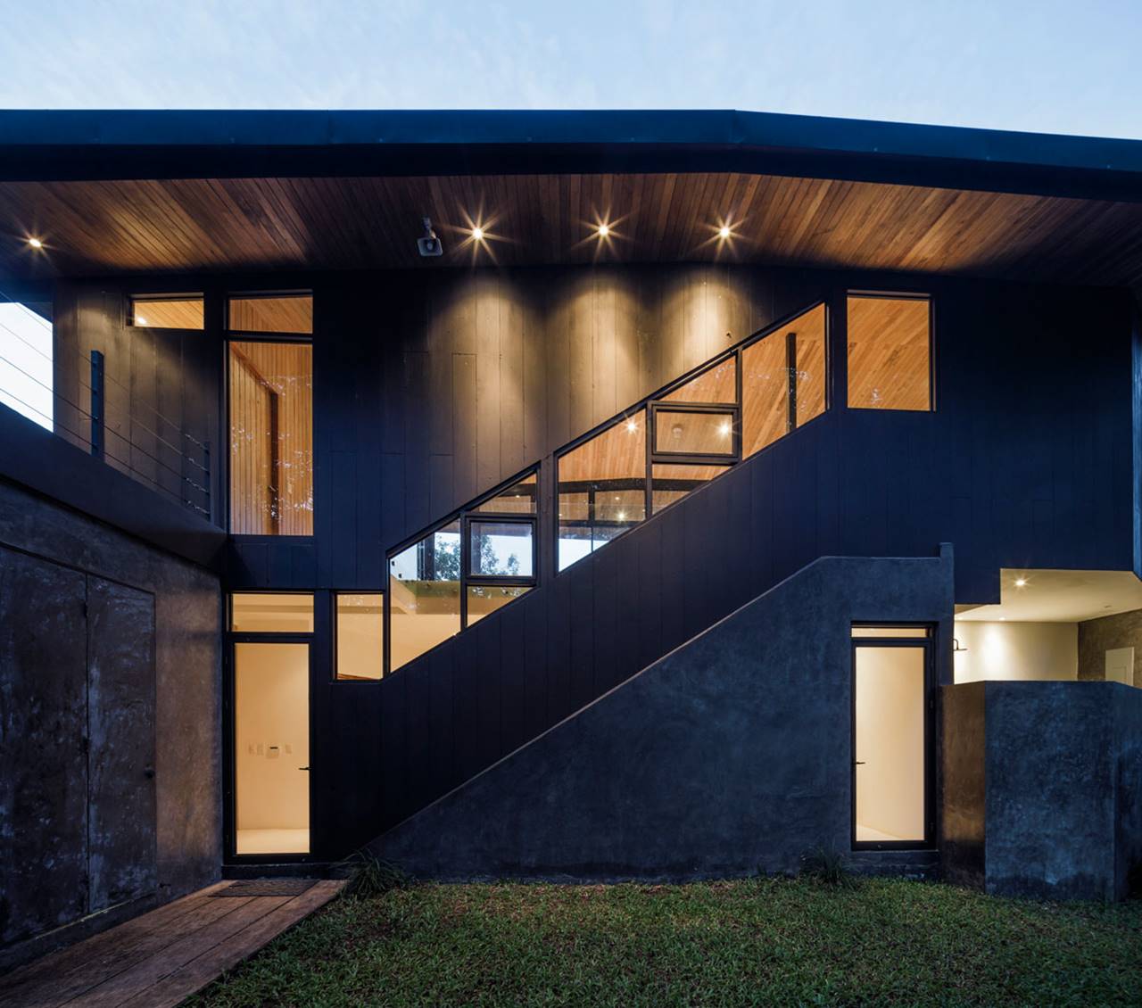 BLACK HOUSE — LSD – LABORATORY SUSTAINING DESIGN