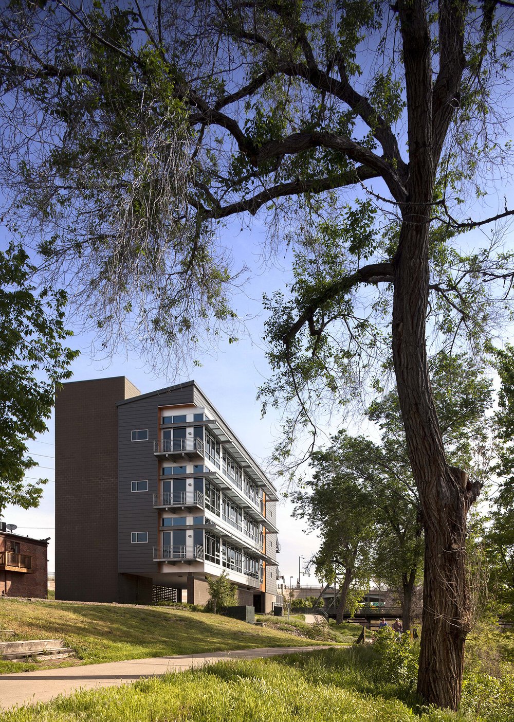 BOATHOUSE OFFICE — Tucker Johnson Architects