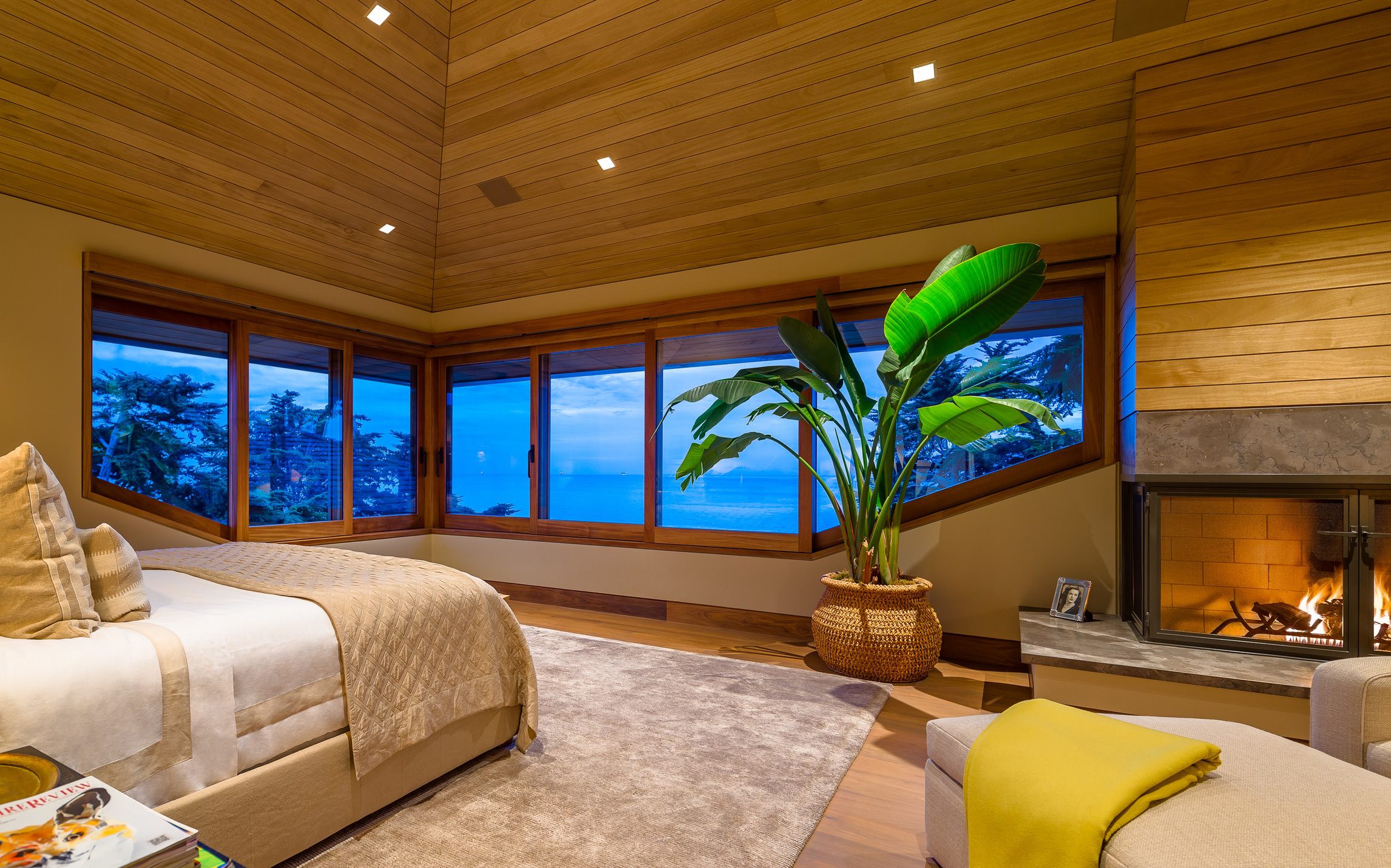 Blufftop Coastal Retreat — Neumann Mendro Andrulaitis Architects