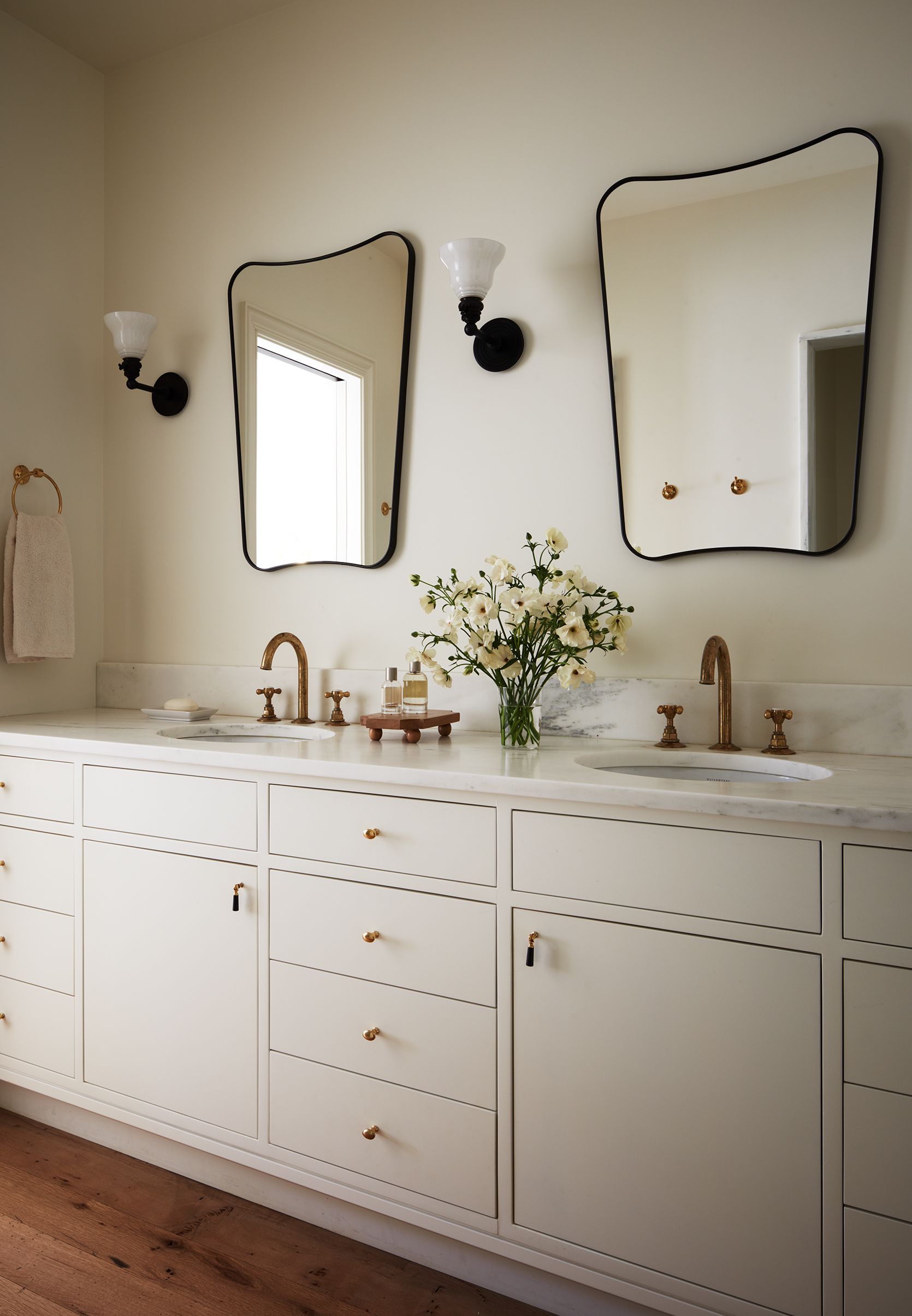 Brooklyn Heights Neo — Home | The Brooklyn Studio
