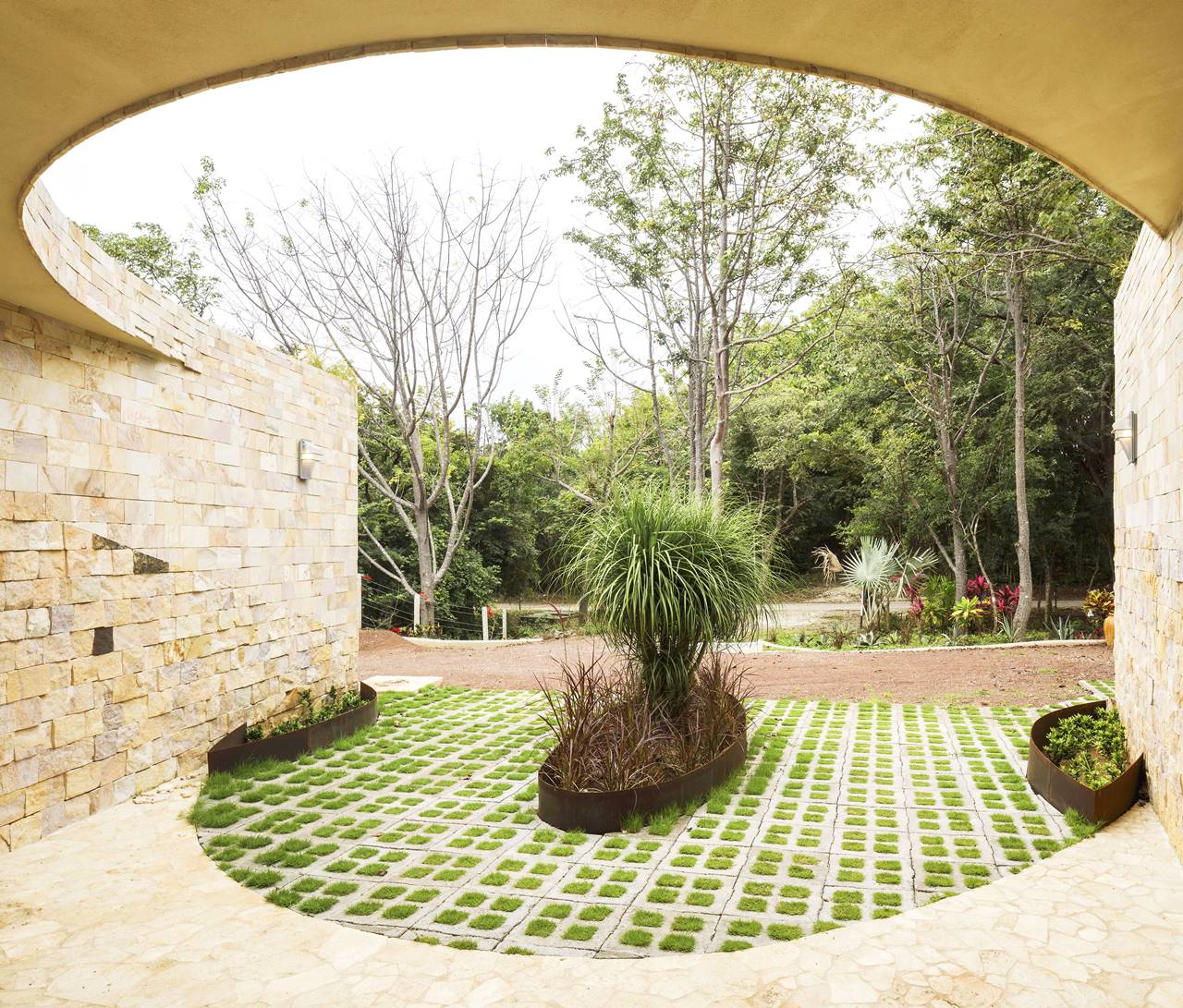 CASA D’GRACIA — LSD – LABORATORY SUSTAINING DESIGN