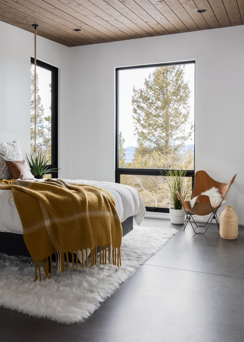 CONIFER MOUNTAIN RESIDENCE — TUCKER JOHNSON ARCHITECTS