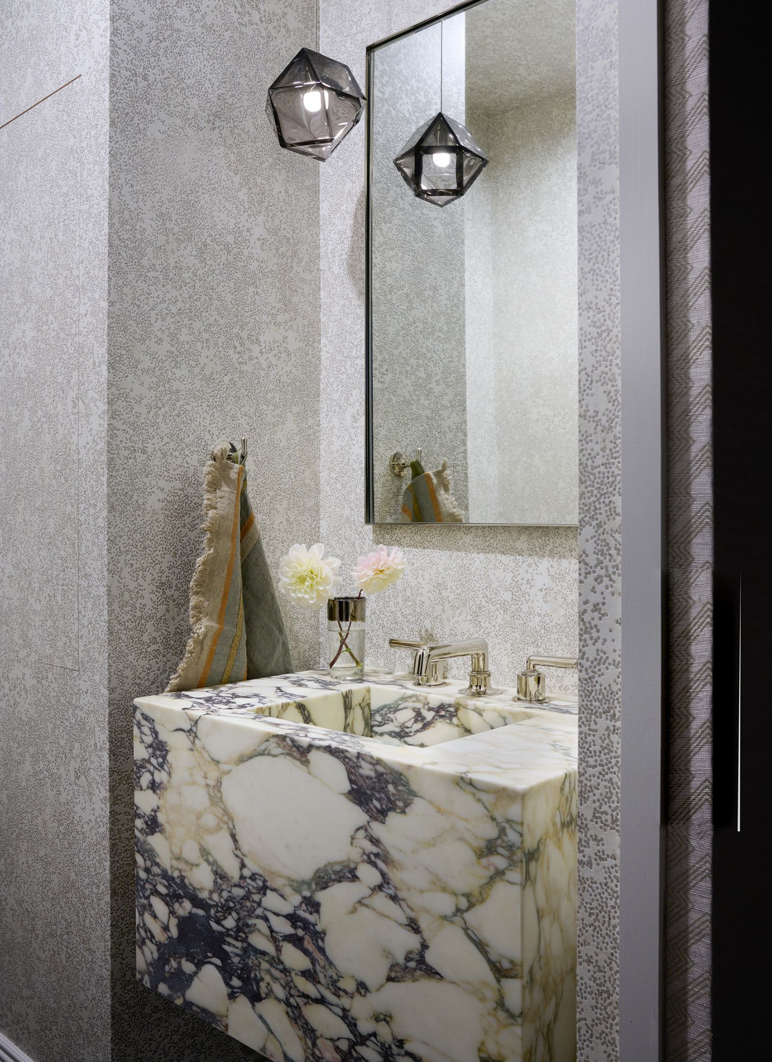 Carnegie Hill Apartment — Home | The Brooklyn Studio