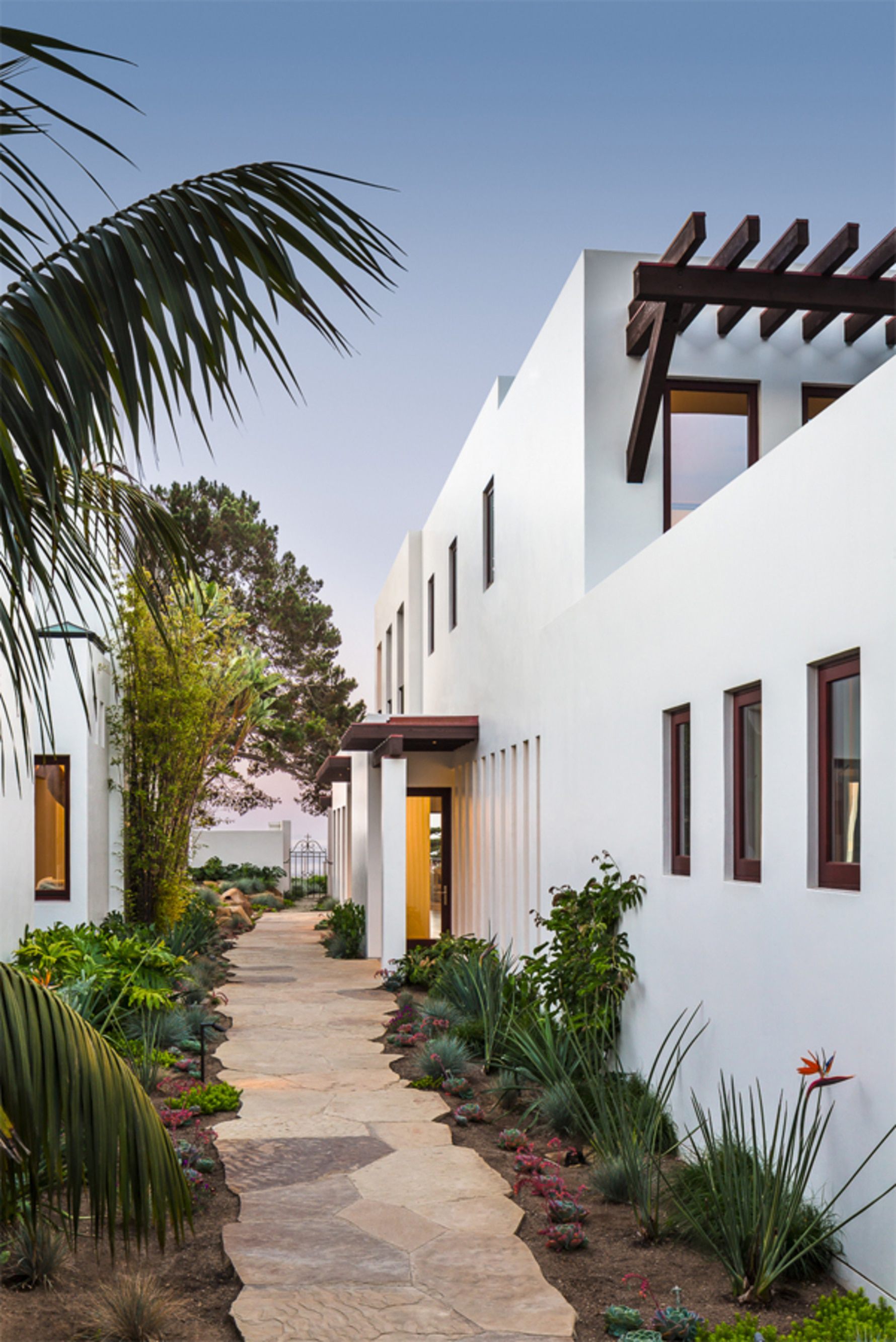 Coastal Beach Residence — Neumann Mendro Andrulaitis Architects