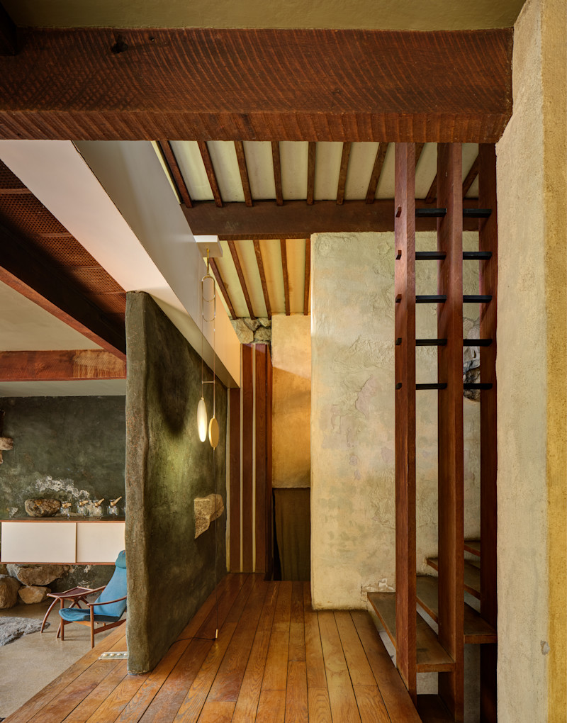 Commune Post — Commune Design
