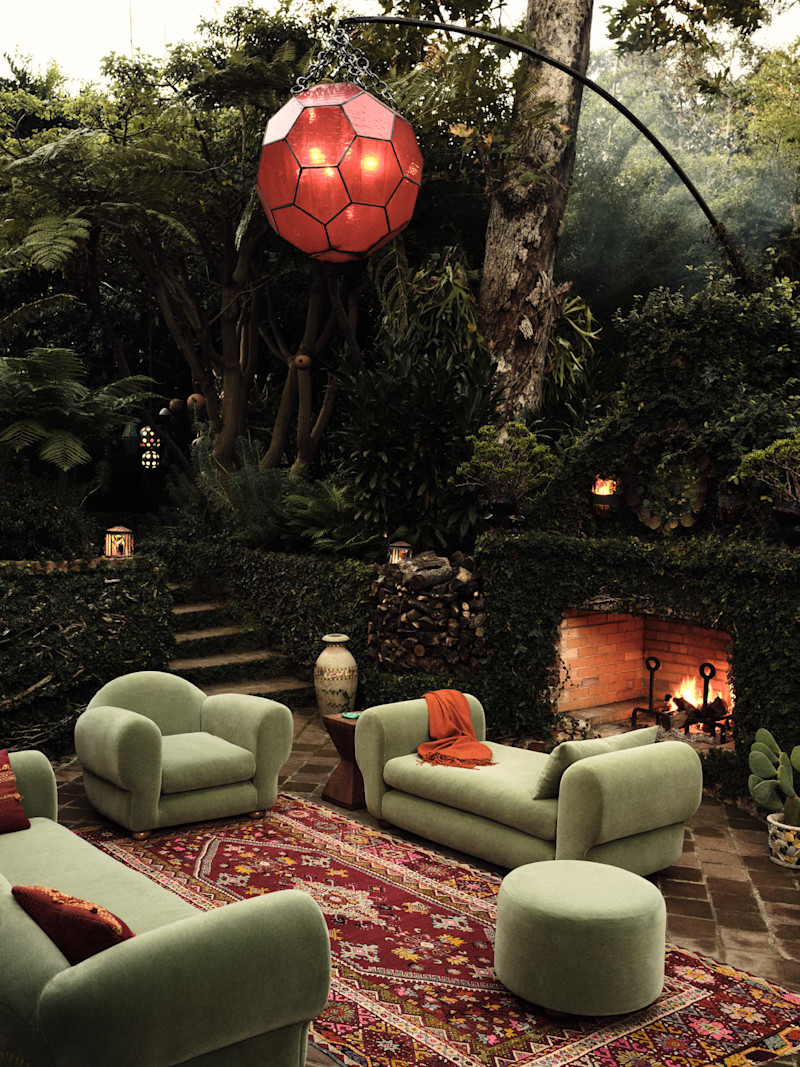 Commune Post — Commune Design
