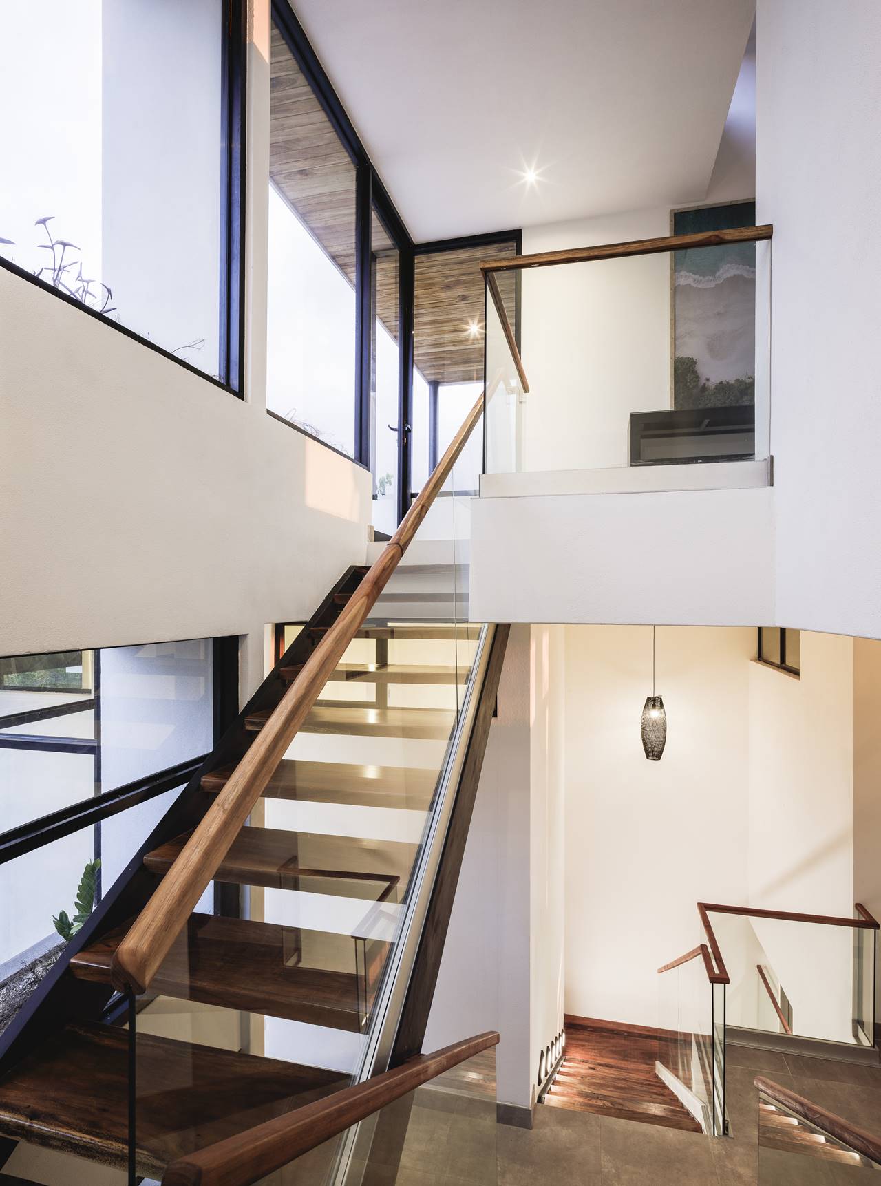 DOS CASAS BEACHFRONT CONDOMINIUM — LSD – LABORATORY SUSTAINING DESIGN