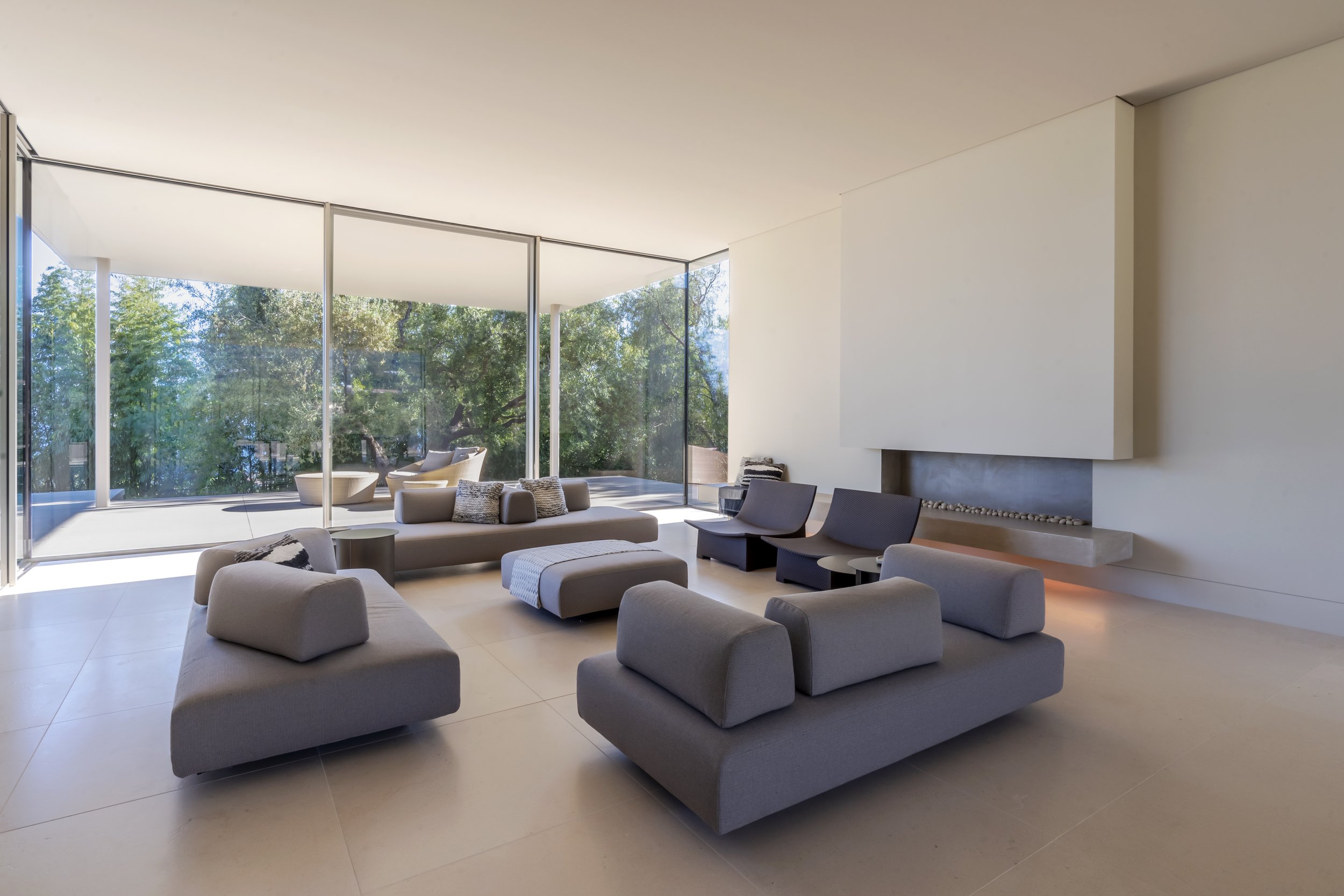 Demetrios Modernist Estate — Warner Group Architects