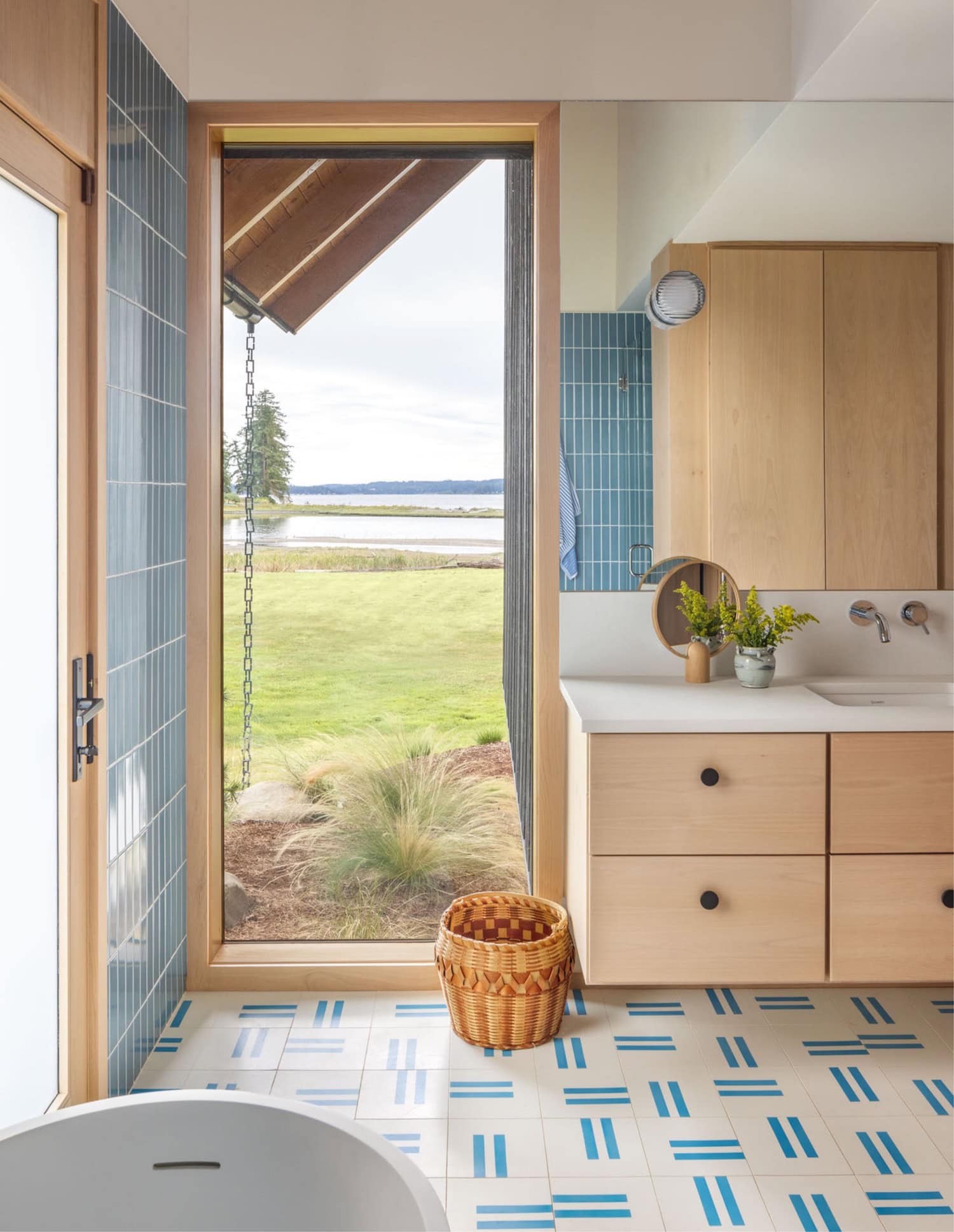 Dyes Inlet House — SHED Architecture & Design
