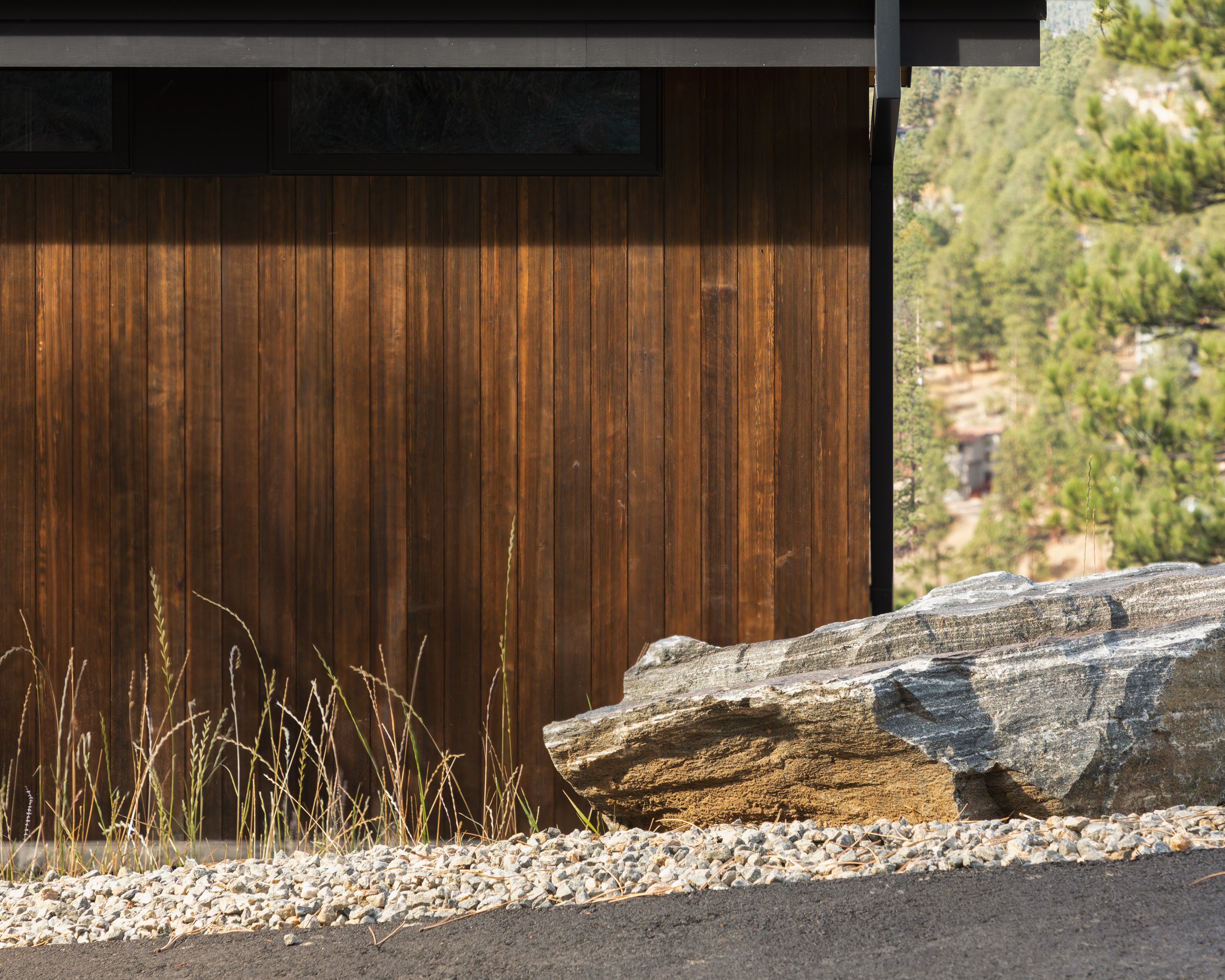 FOREST TRAIL RESIDENCE — TUCKER JOHNSON ARCHITECTS