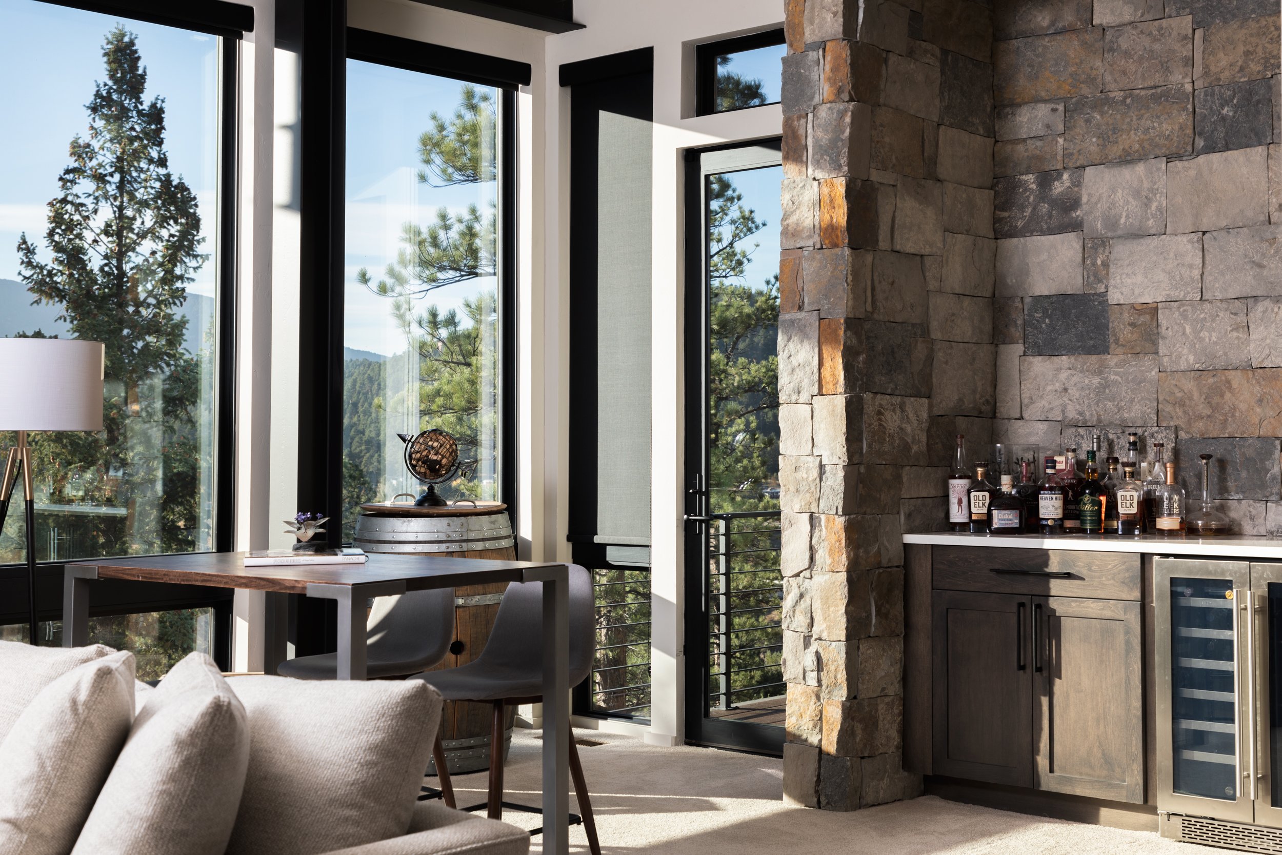 FOREST TRAIL RESIDENCE — TUCKER JOHNSON ARCHITECTS