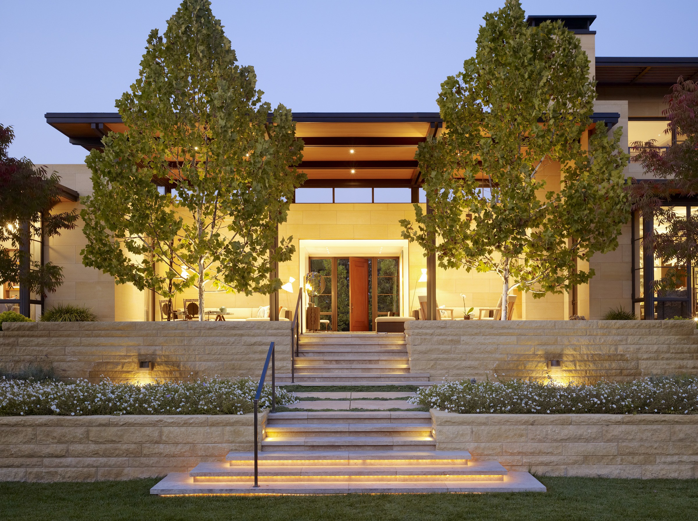 Foothills Modern — Walker Warner