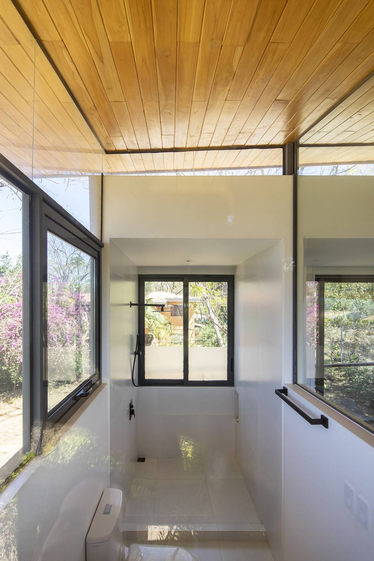 GARDEN HOUSE — LSD – LABORATORY SUSTAINING DESIGN