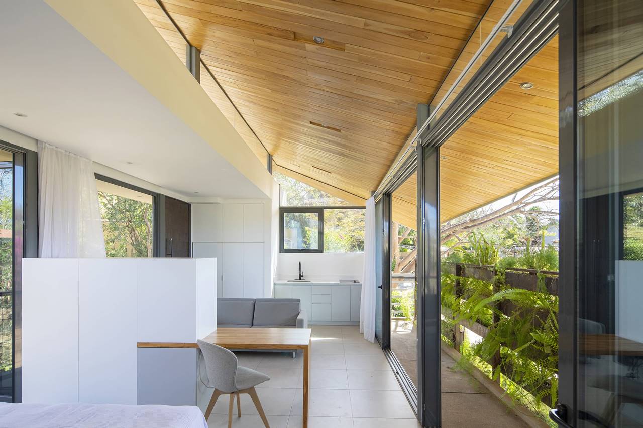GARDEN HOUSE — LSD – LABORATORY SUSTAINING DESIGN