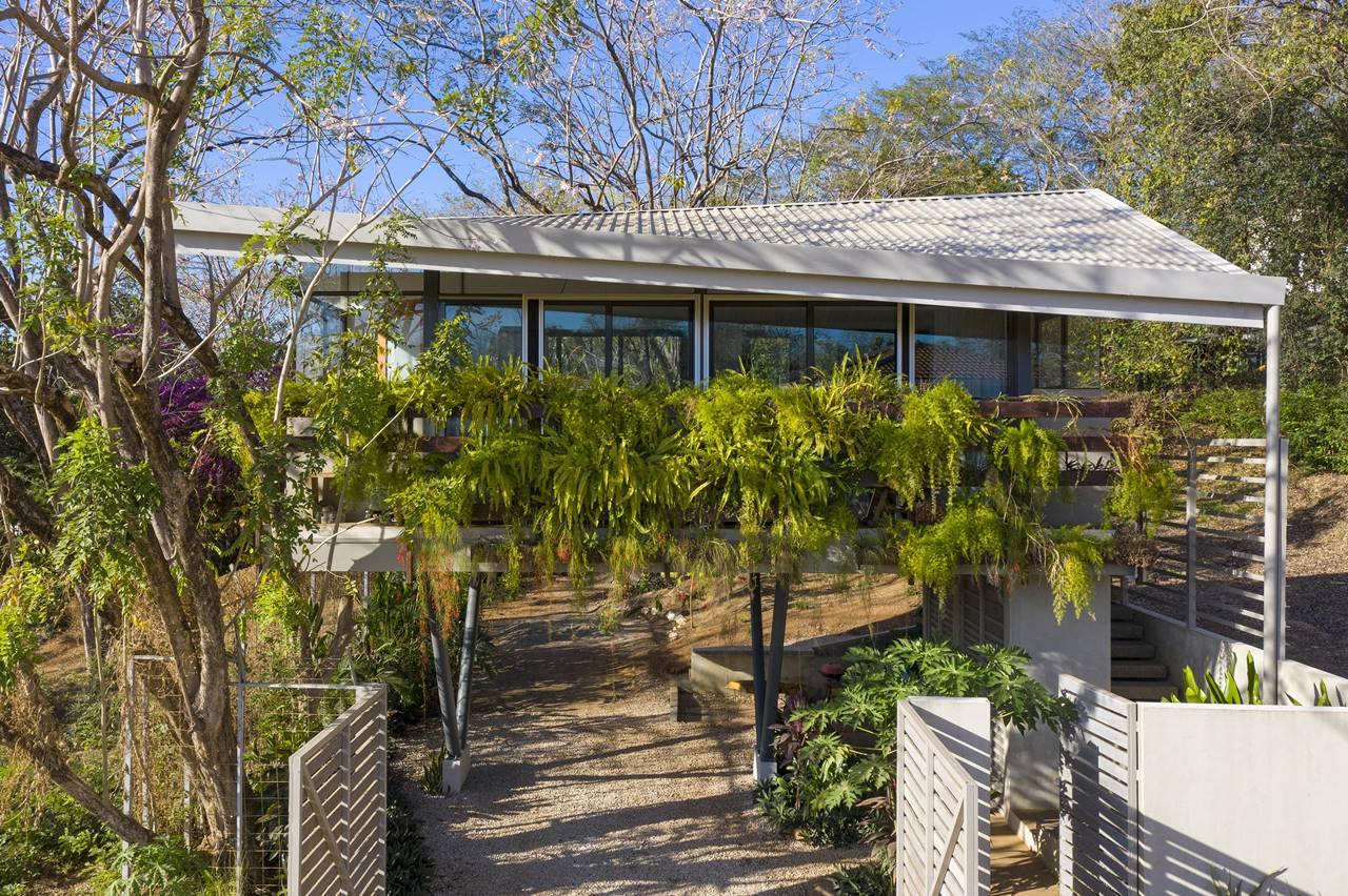 GARDEN HOUSE — LSD – LABORATORY SUSTAINING DESIGN