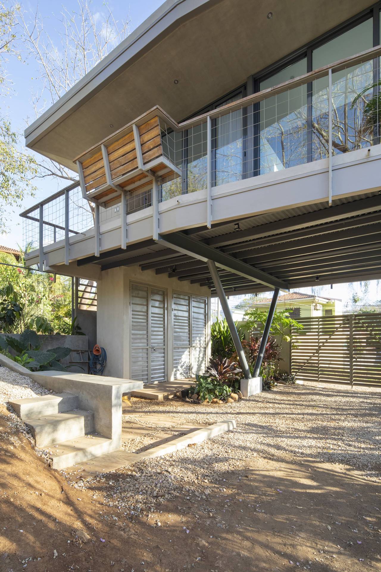 GARDEN HOUSE — LSD – LABORATORY SUSTAINING DESIGN
