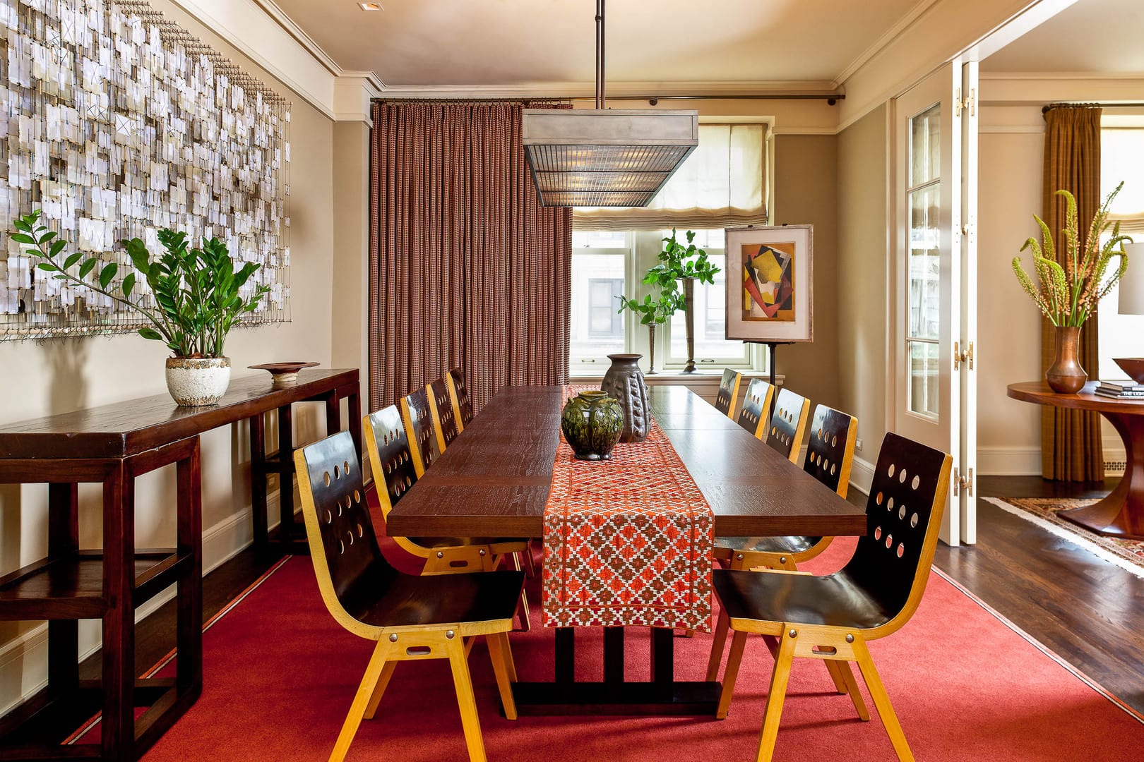 Gracious Apartment — Glenn Gissler Design