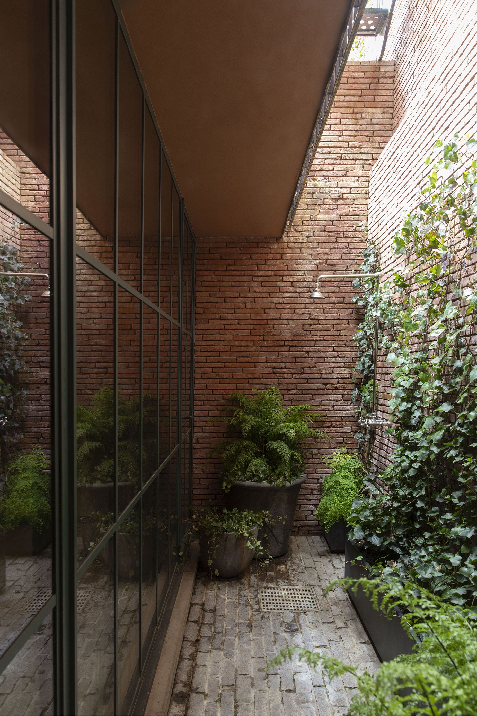 Greenwich Village Greek Revival — Home | The Brooklyn Studio