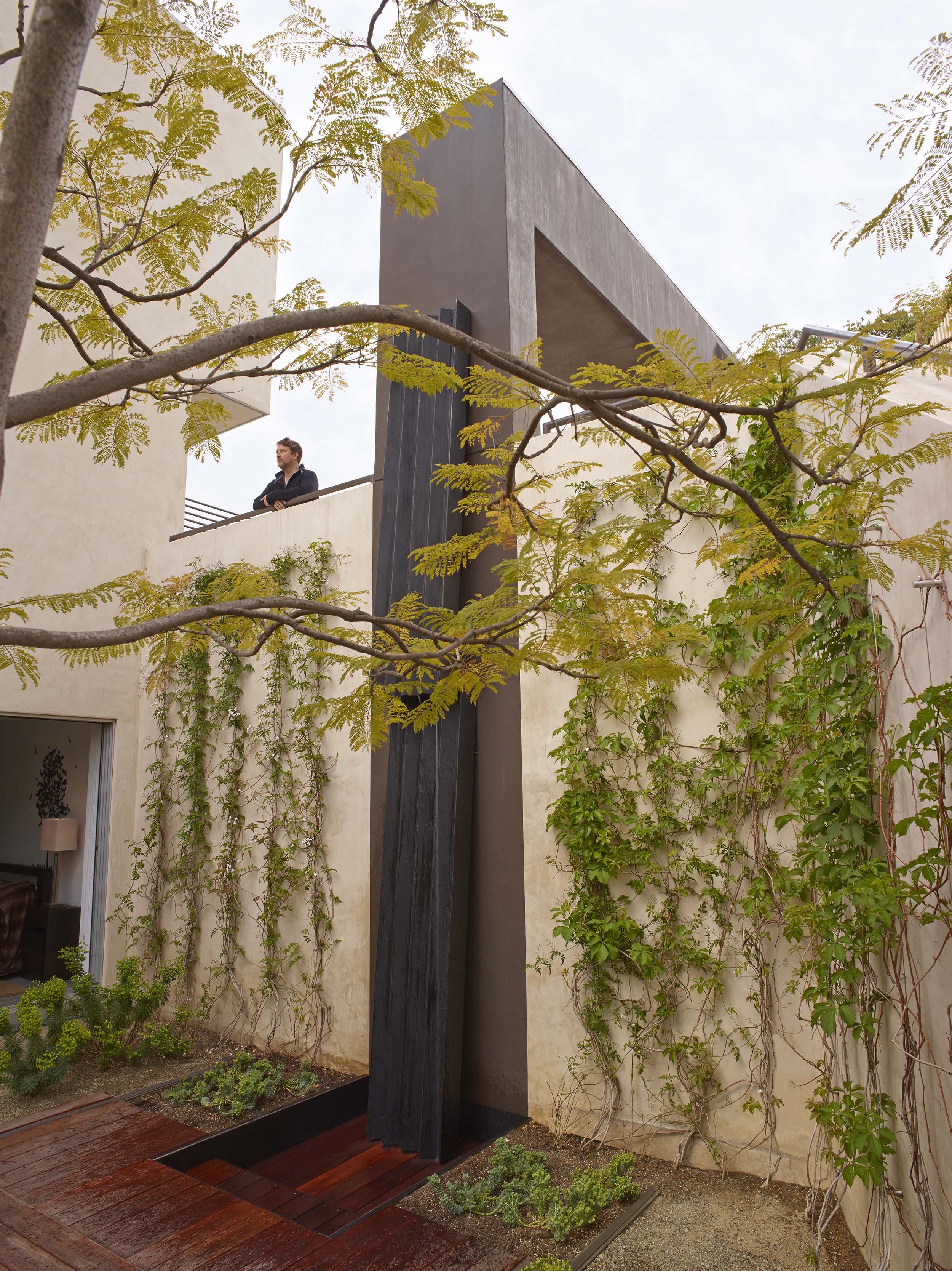 Griffith Park Residence — Surfacedesign, Inc.