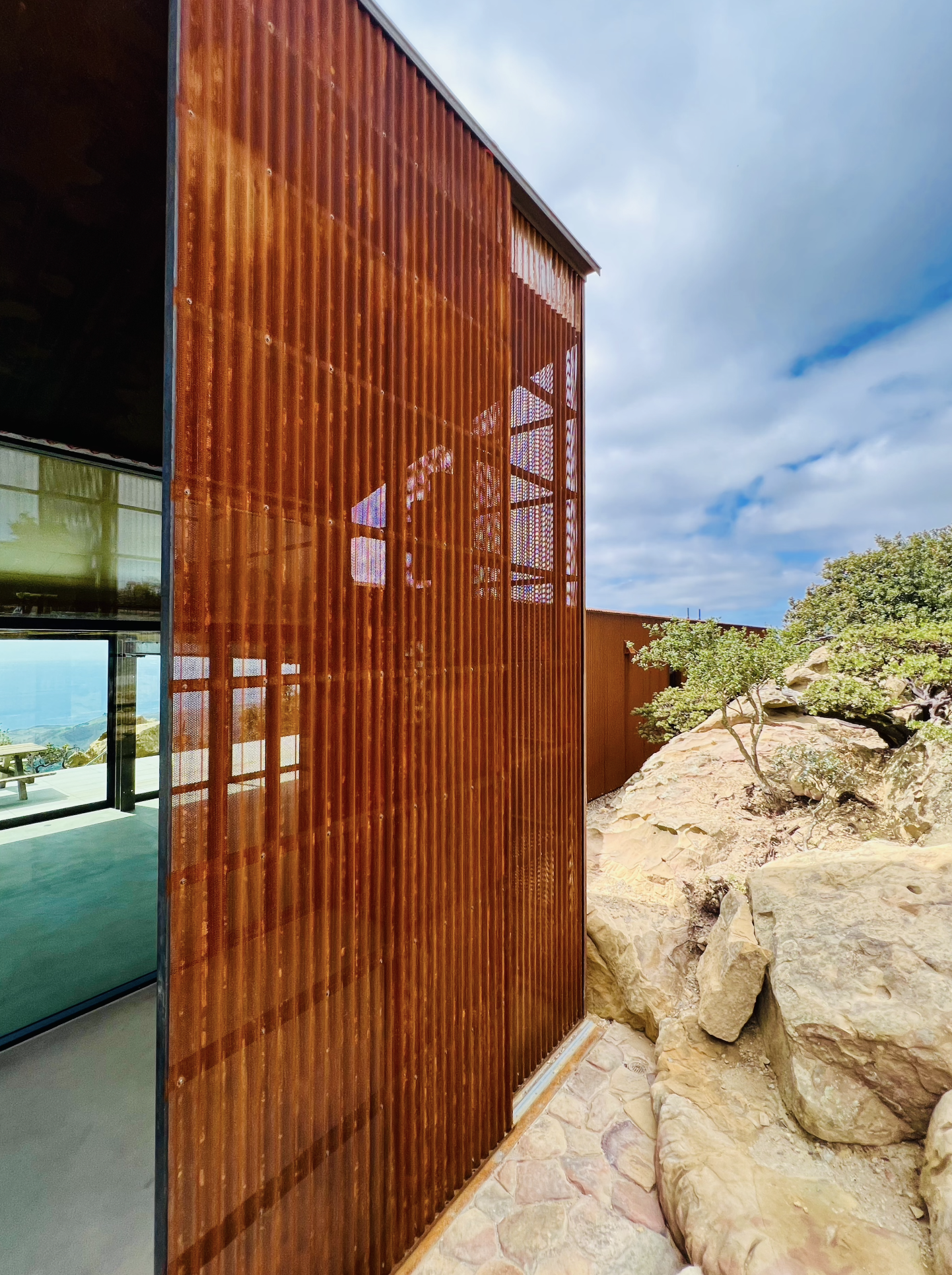 HR_43 Residence — Donaldson+Partners