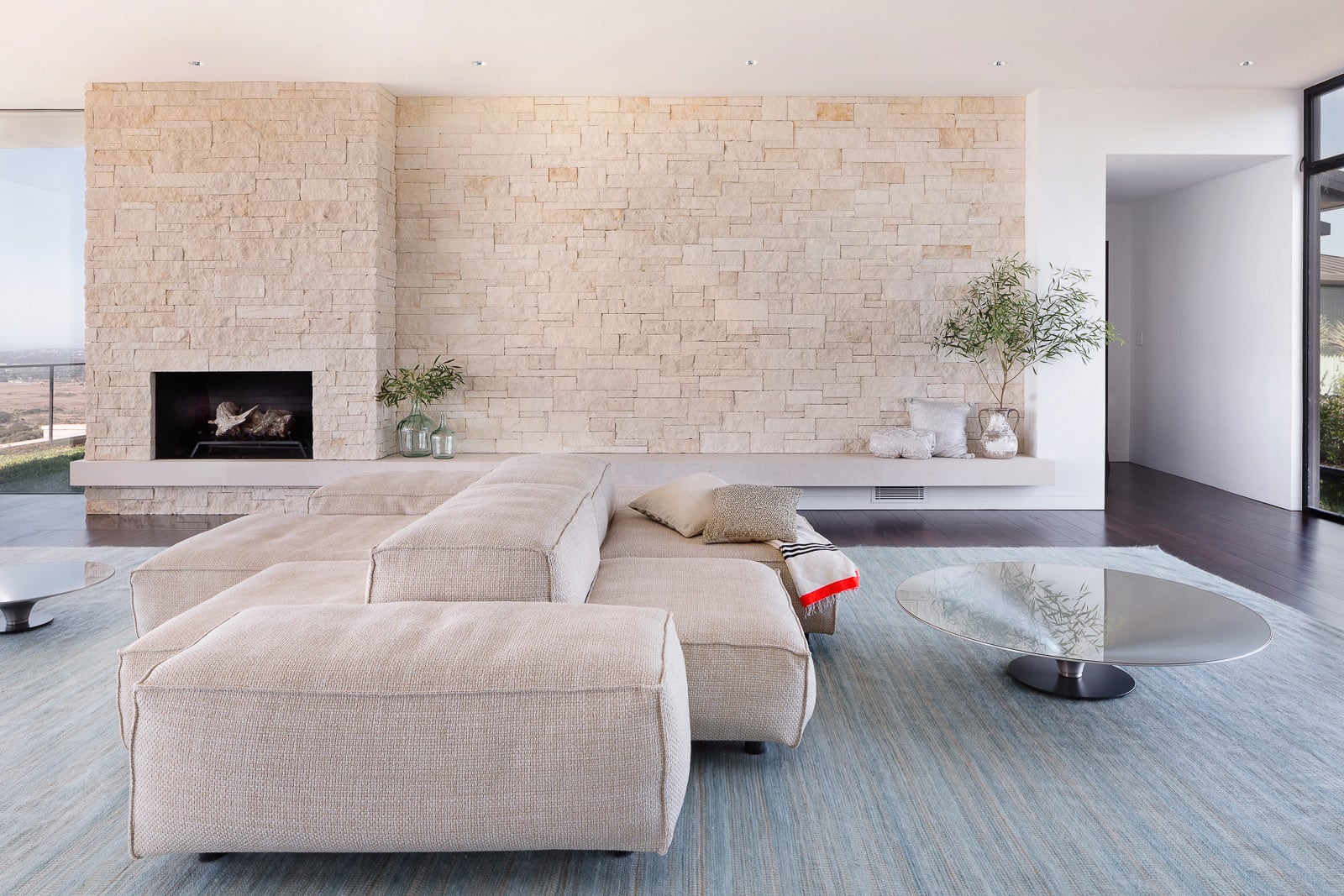 Hope Ranch Home, contemporary architecture in Santa Barbara — Blackbird Architects, Santa Barbara, California - Residential & Commercial