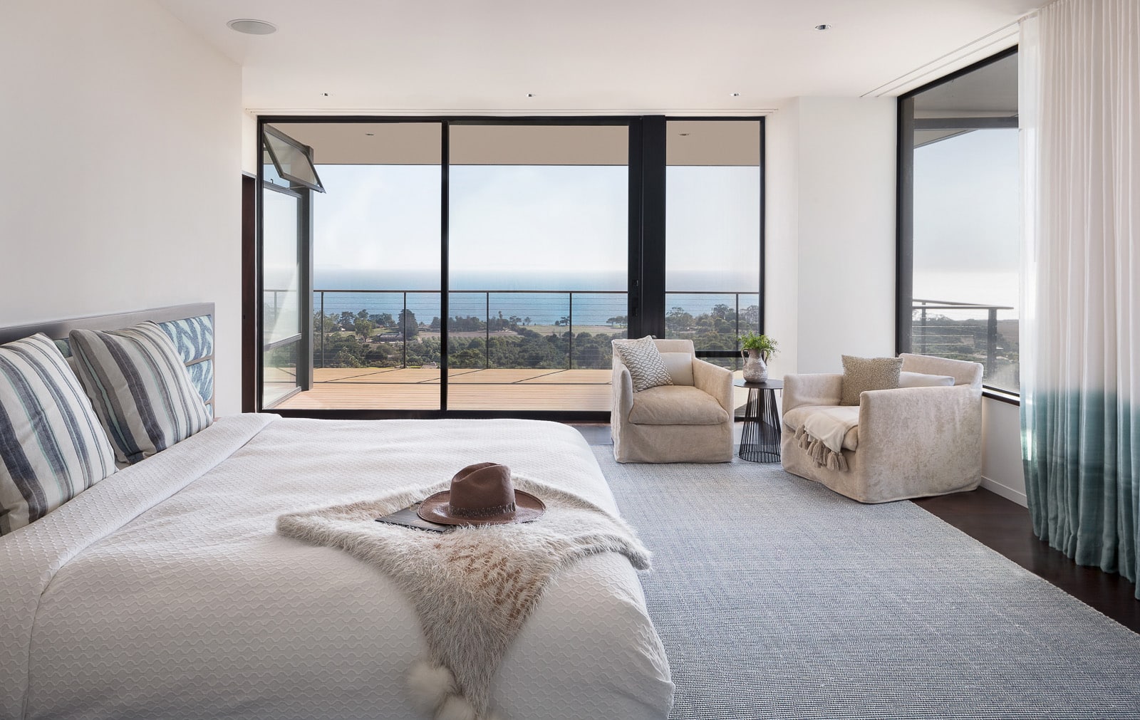 Hope Ranch Home, contemporary architecture in Santa Barbara — Blackbird Architects, Santa Barbara, California - Residential & Commercial
