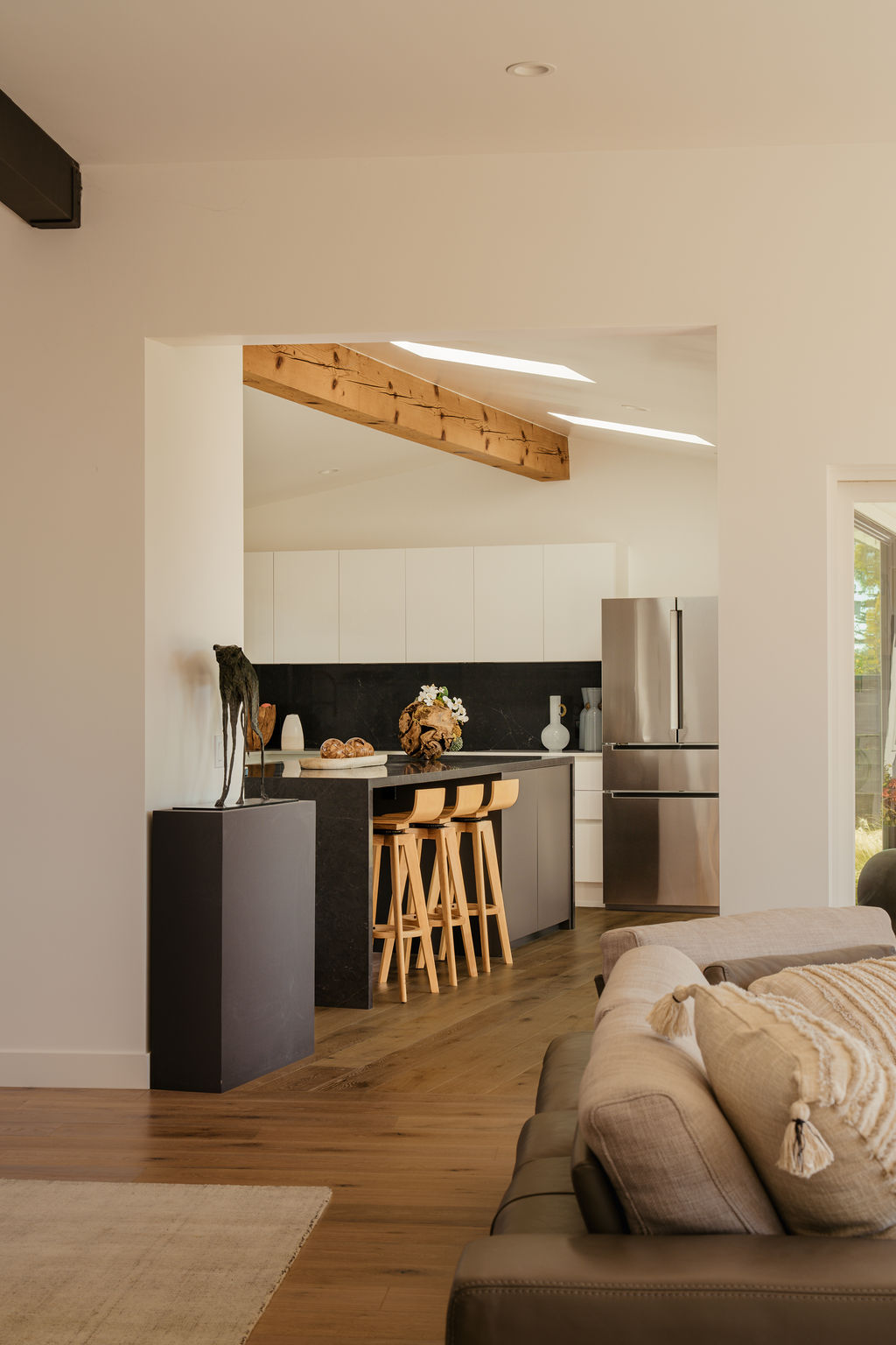 Hope Ranch House — Sherry & Associates Architects