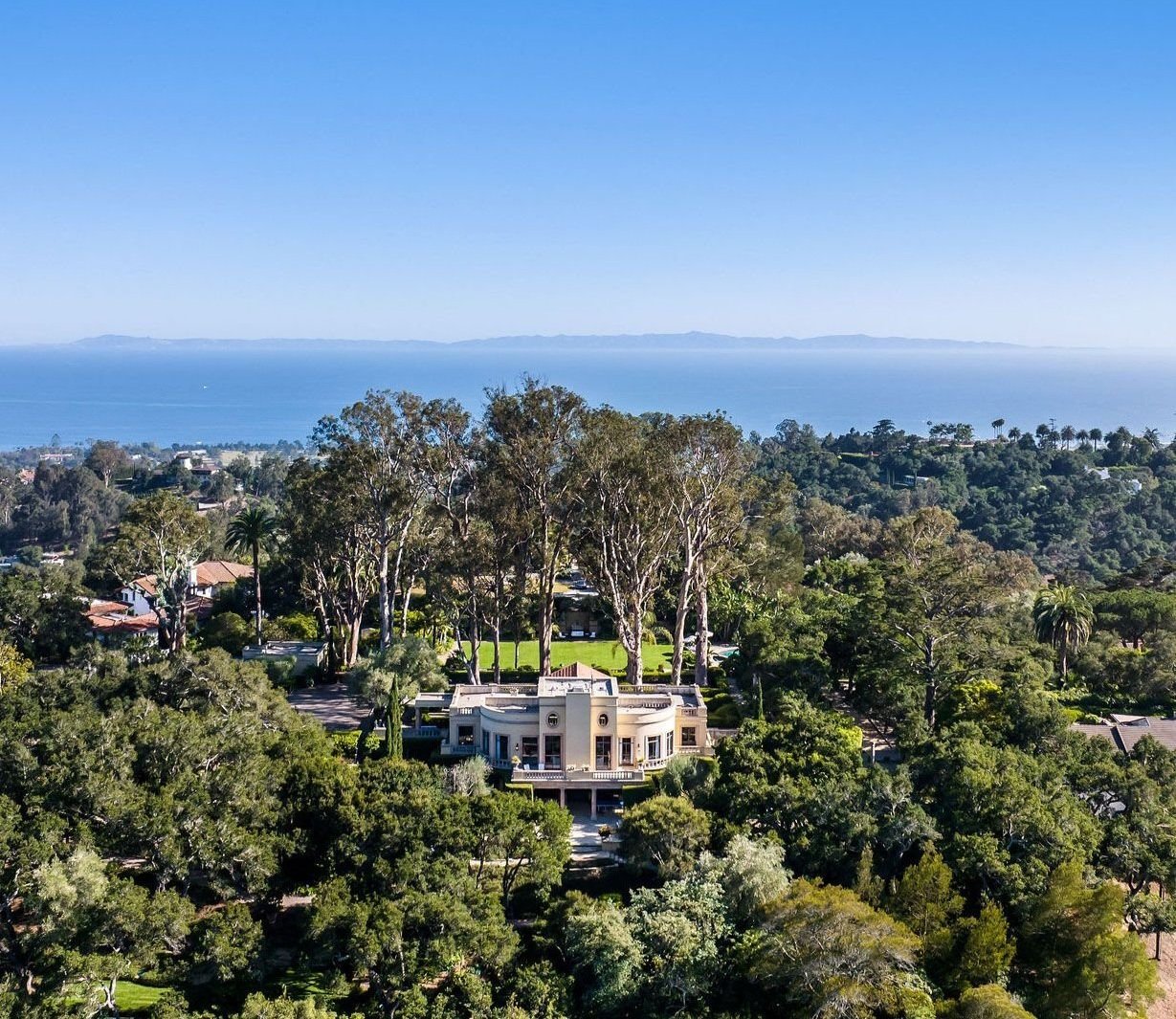 Knapp Drive Mediterranean Estate — Warner Group Architects