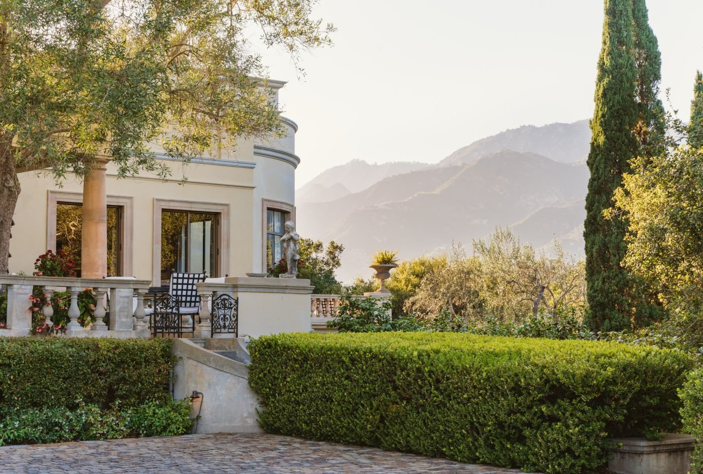 Knapp Drive Mediterranean Estate — Warner Group Architects