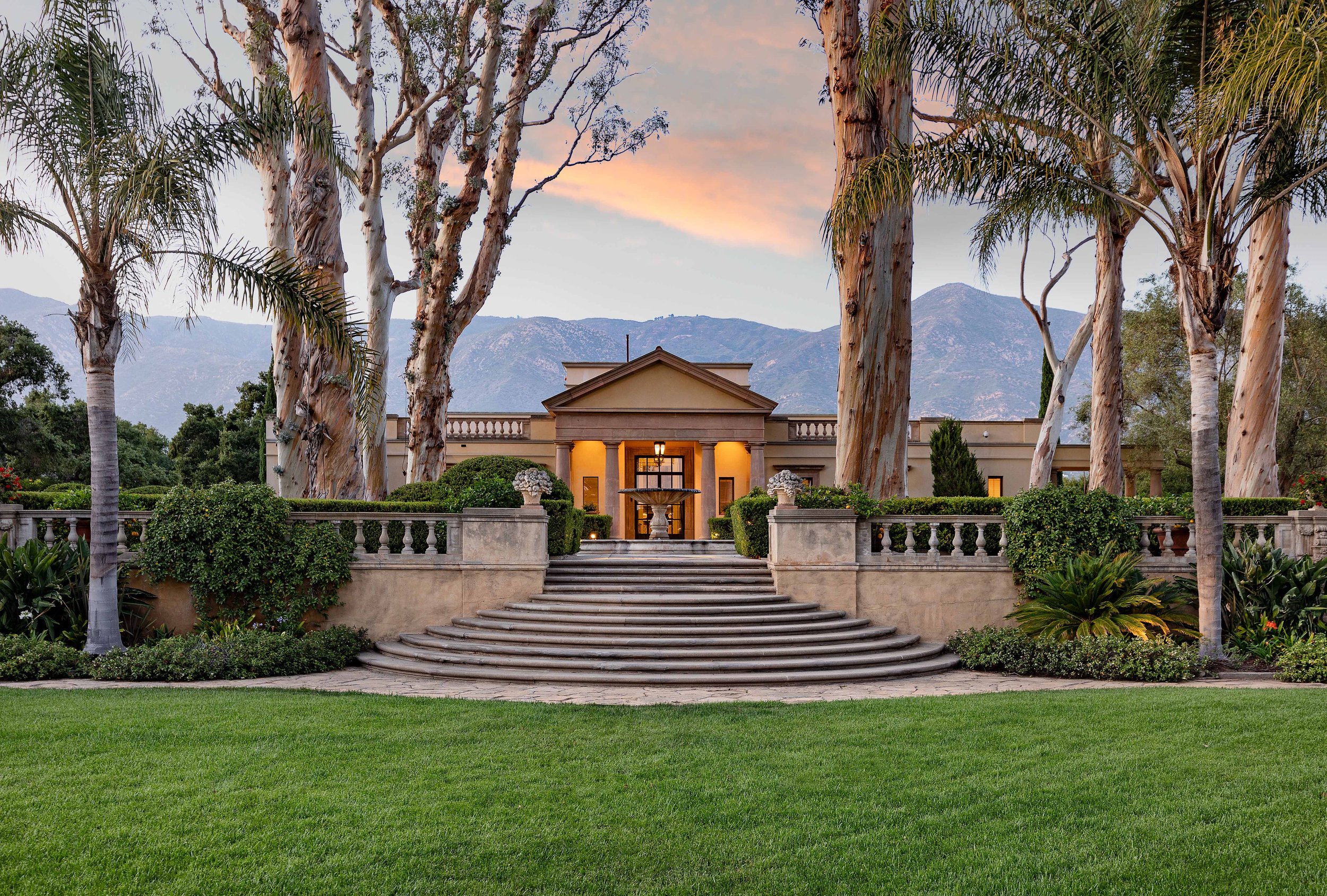 Knapp Drive Mediterranean Estate — Warner Group Architects