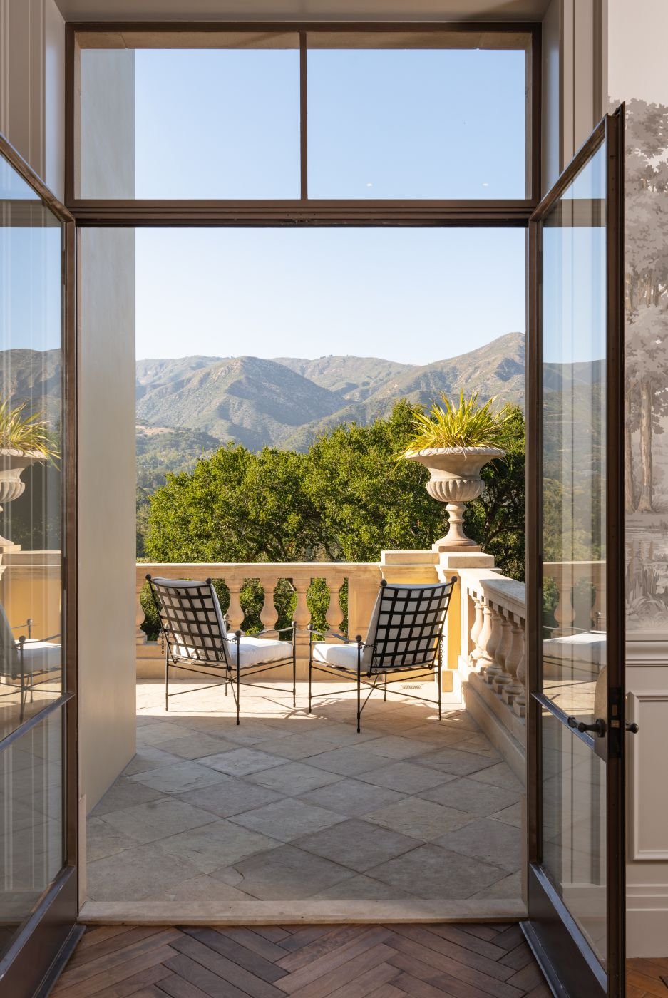 Knapp Drive Mediterranean Estate — Warner Group Architects