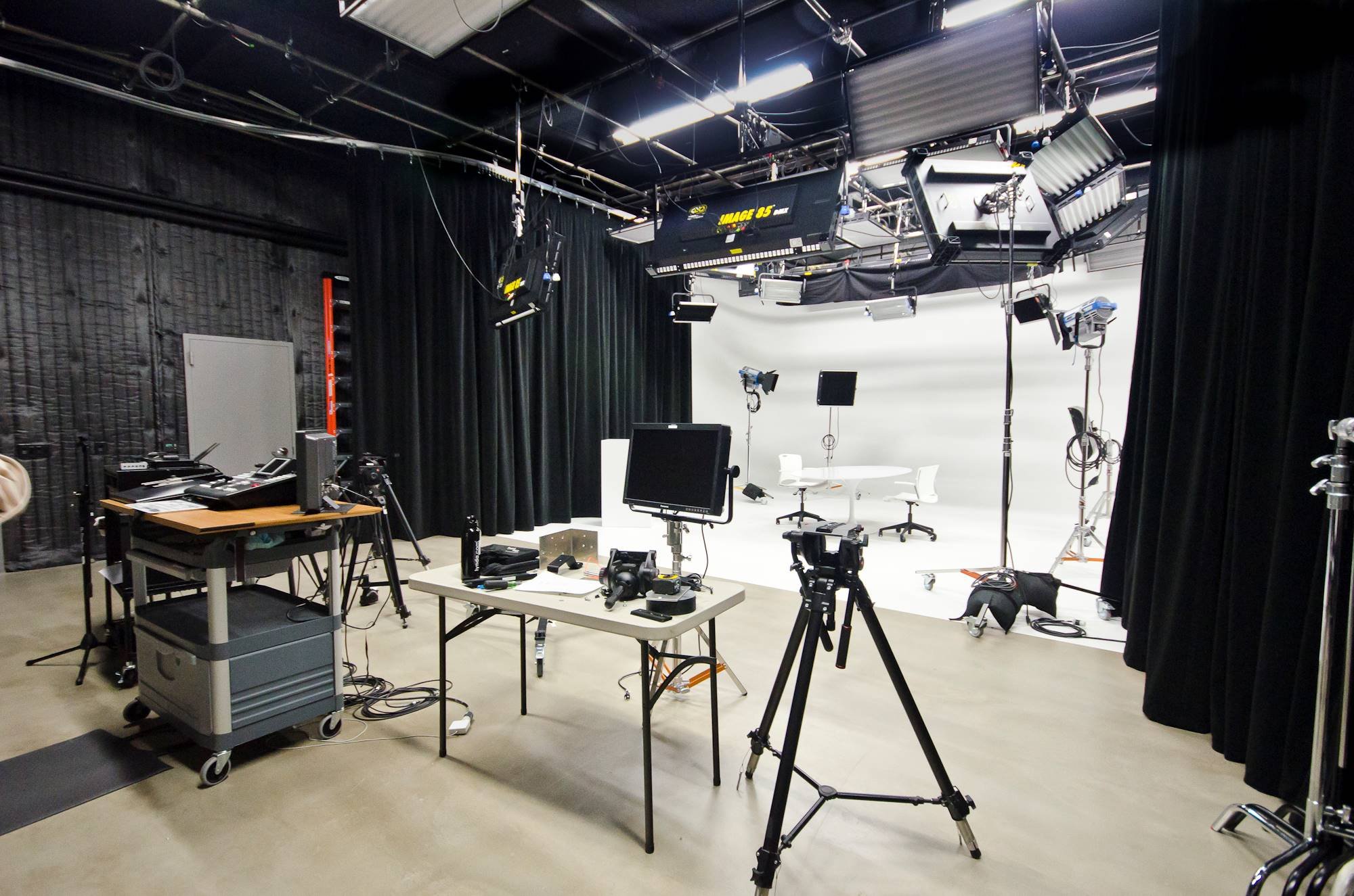 LINKEDIN SUNNYVALE PRODUCTION CENTER — TIM GORTER ARCHITECTS