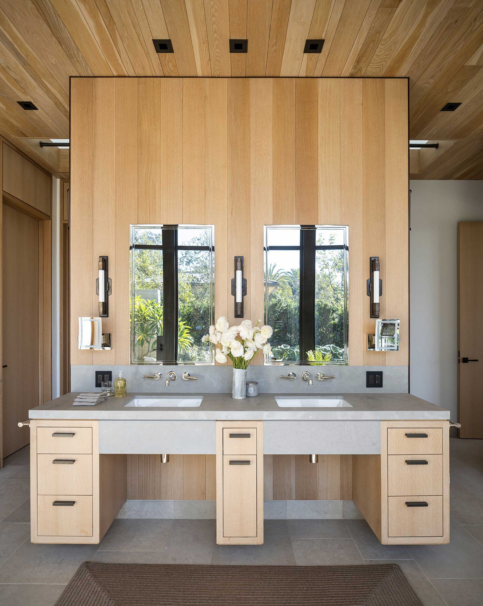 Lanai — Leonard Unander Associates