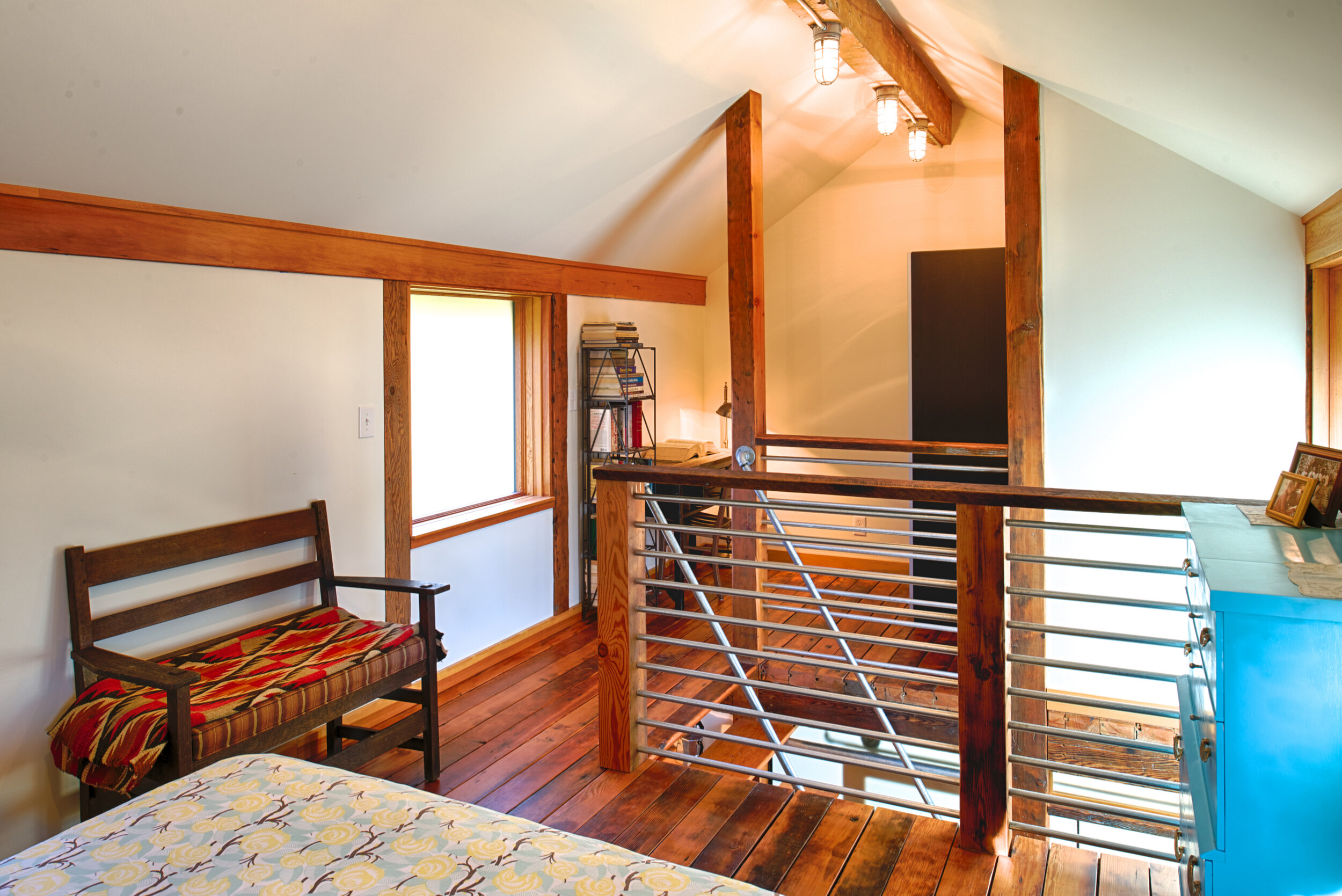 LICHTENSTEIN STUDIO Backyard Cottage DADU — CAST architecture - Seattle Architect Modern Architect