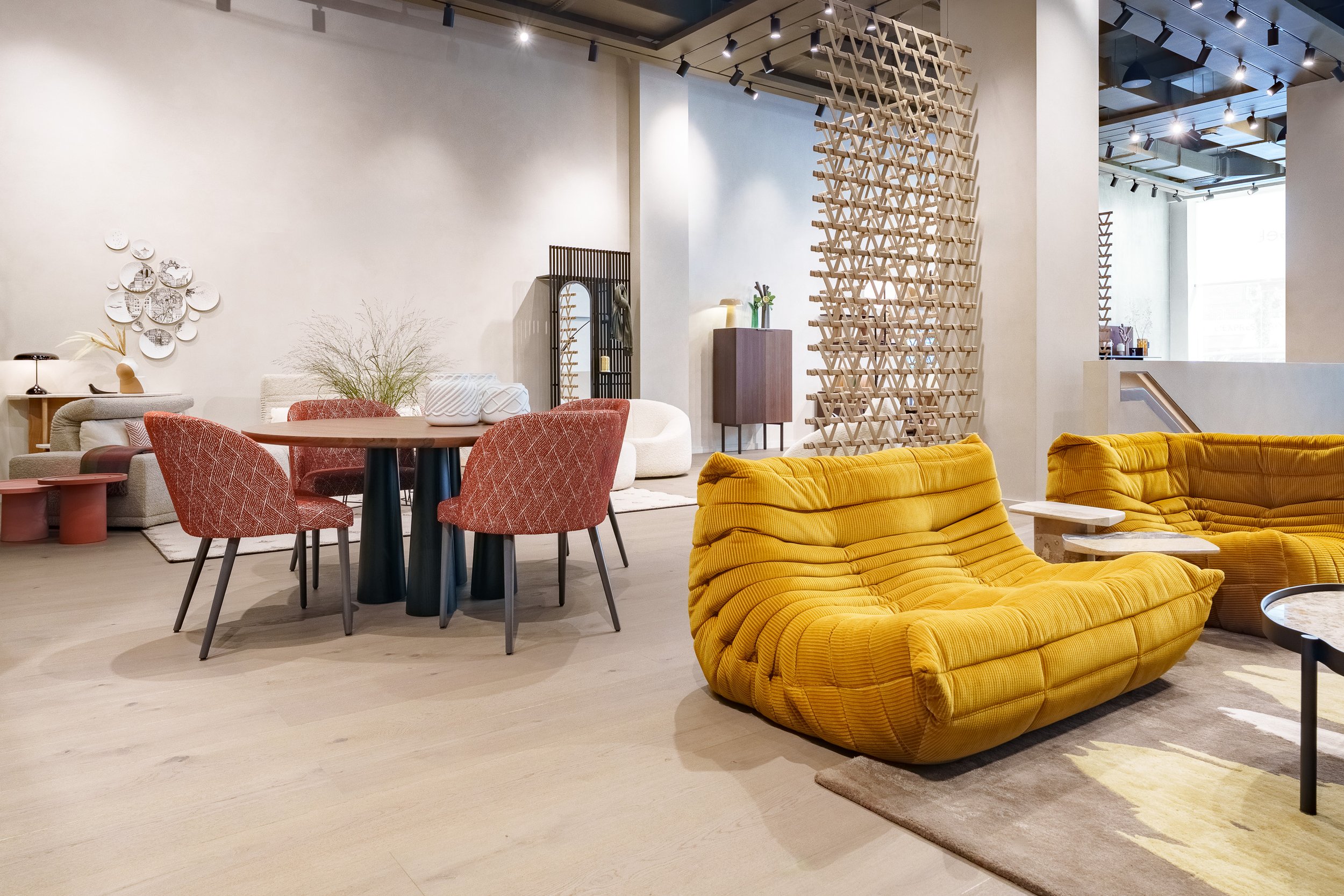 Ligne Roset, Park Avenue South — DEMO Architects