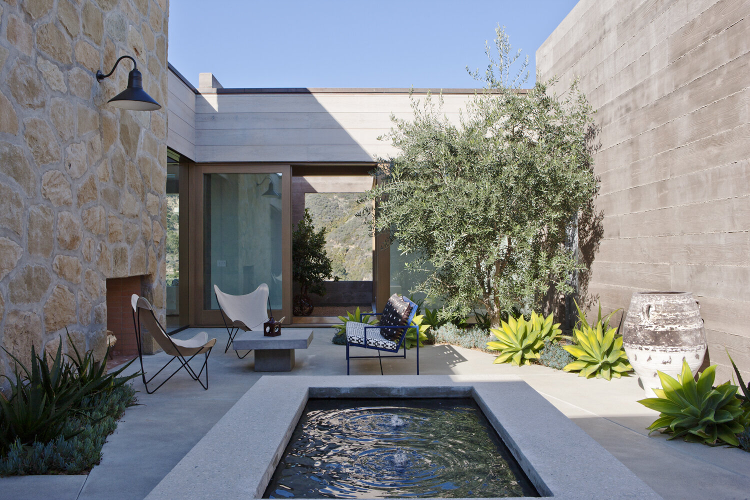 Toro Canyon — BESTOR ARCHITECTURE