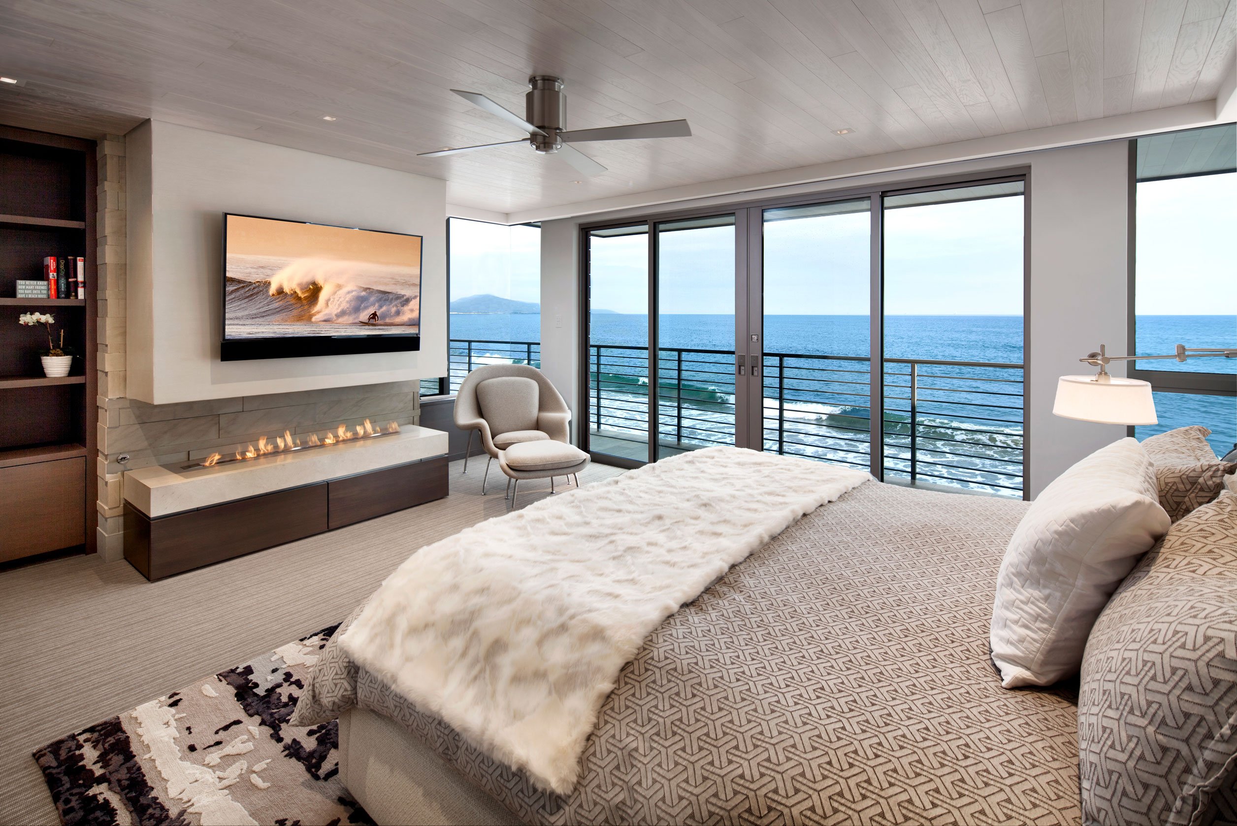MODERN BEACH HOUSE — AB Design Studio