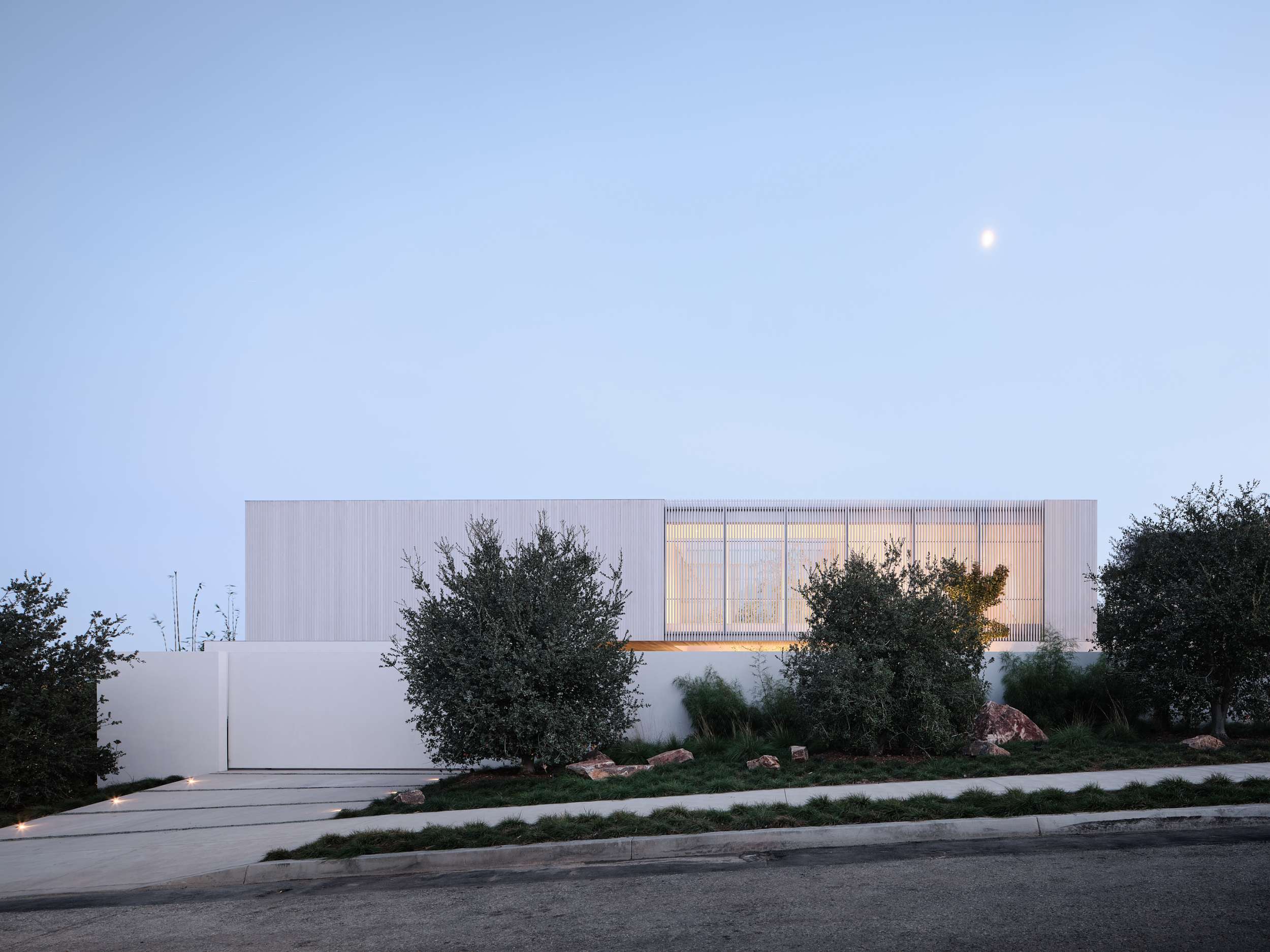 Mar Vista — Woods + Dangaran