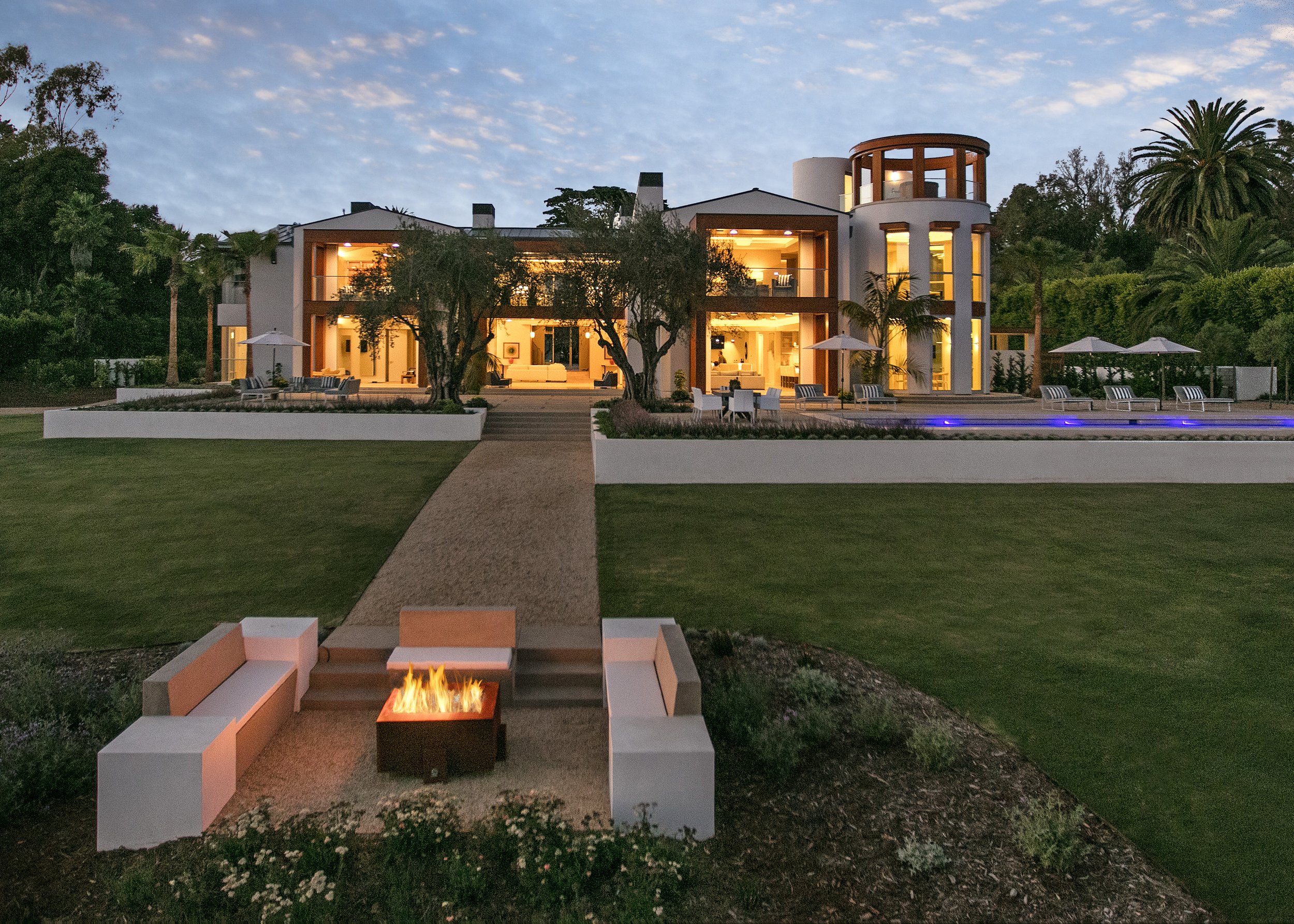 Marina Drive Coastal Luxury Estate — Warner Group Architects