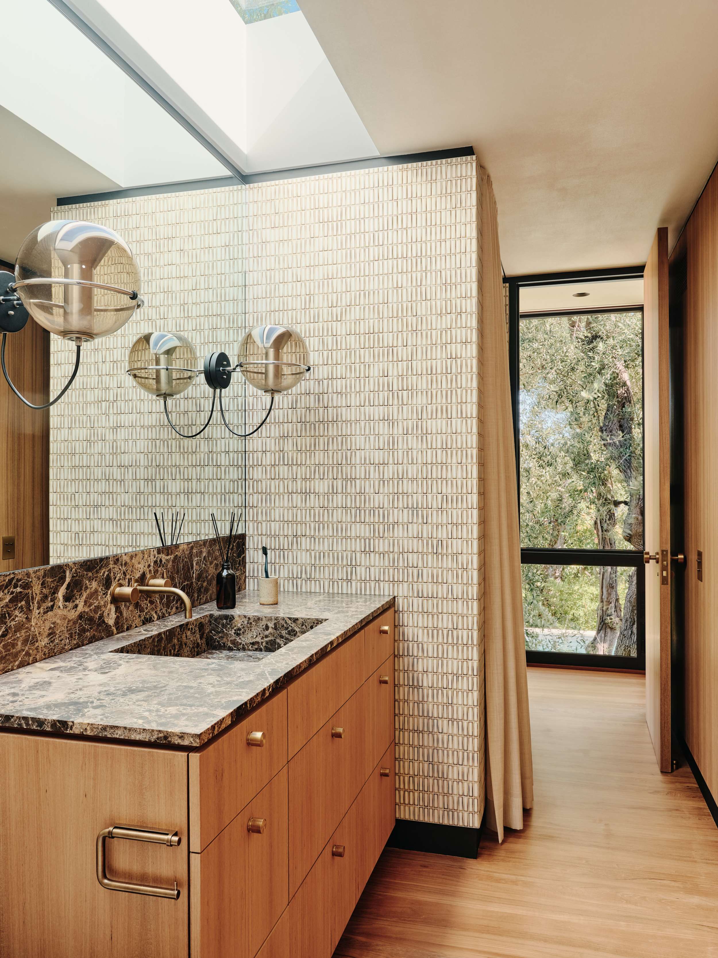 Moore House — Woods + Dangaran