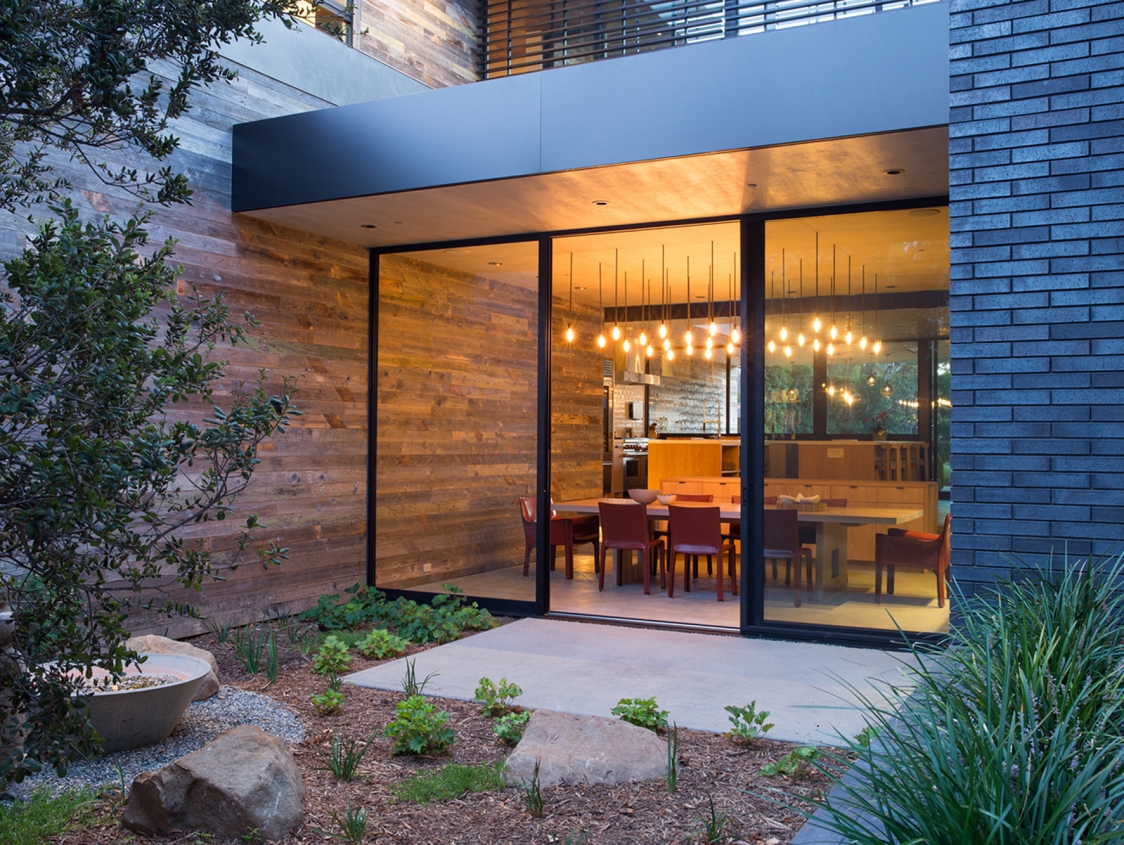 Moreno — Marmol Radziner