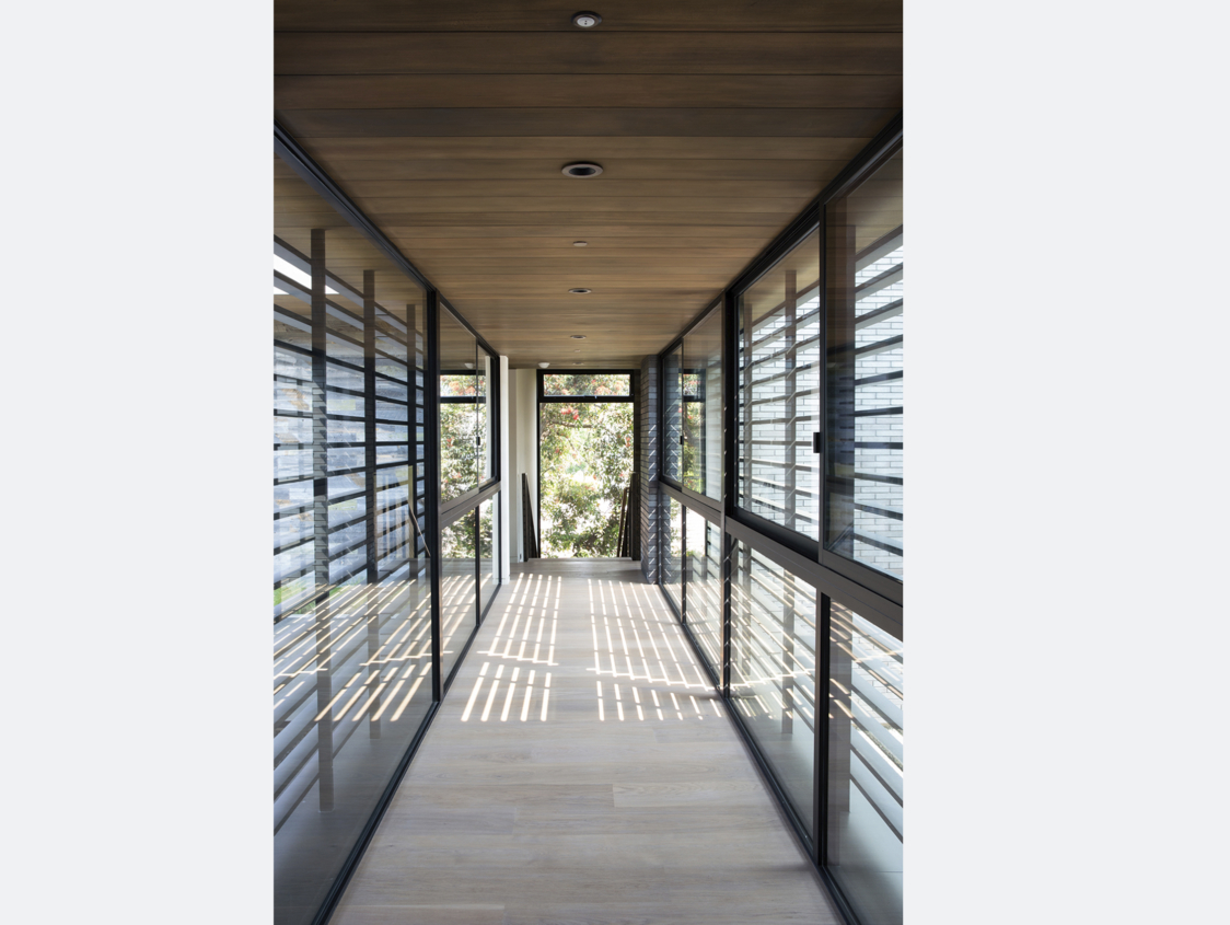 Moreno — Marmol Radziner