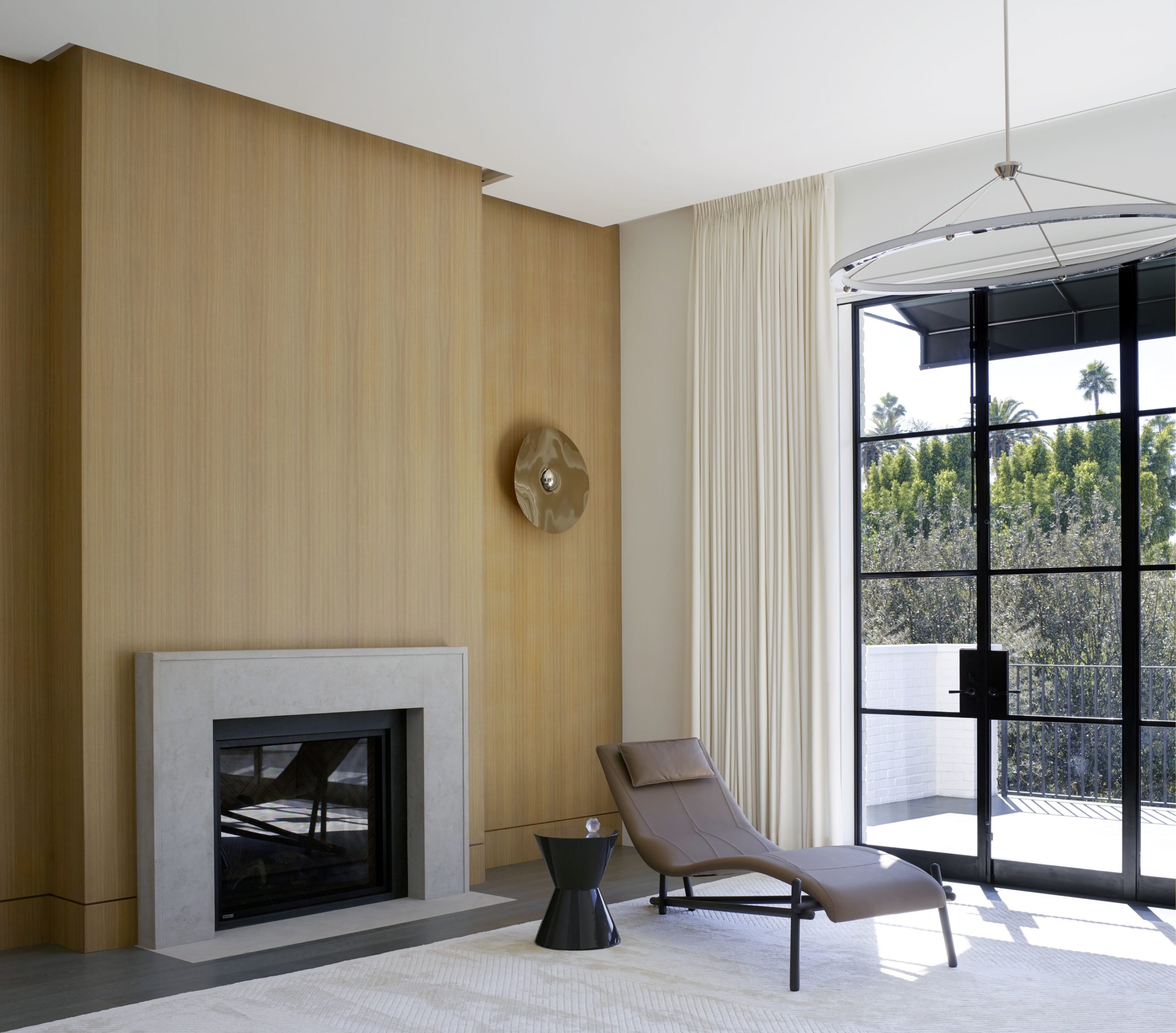 New London — William Hefner