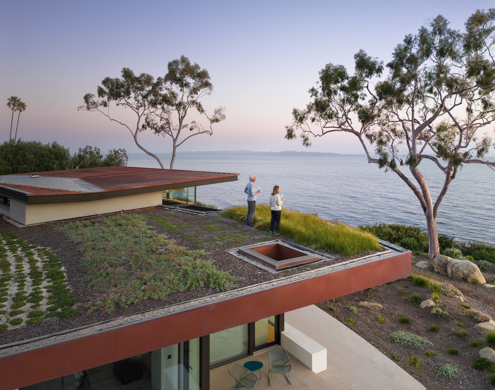 Ocean Bluff Home, modern coastal residence, Blackbird Architects — Blackbird Architects, Santa Barbara, California - Residential & Commercial