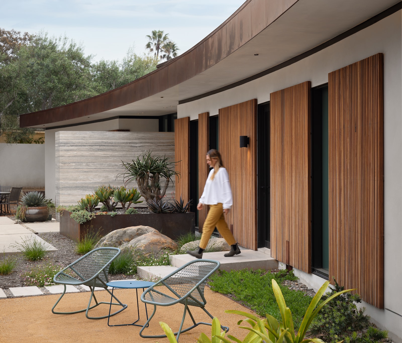 Ocean Bluff Home, modern coastal residence, Blackbird Architects — Blackbird Architects, Santa Barbara, California - Residential & Commercial