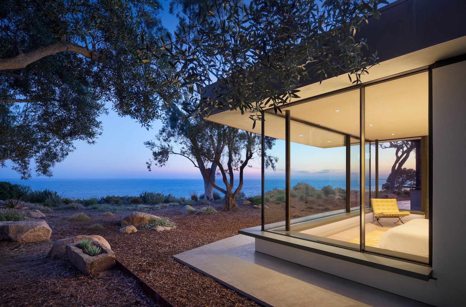 Ocean Bluff Home, modern coastal residence, Blackbird Architects — Blackbird Architects, Santa Barbara, California - Residential & Commercial