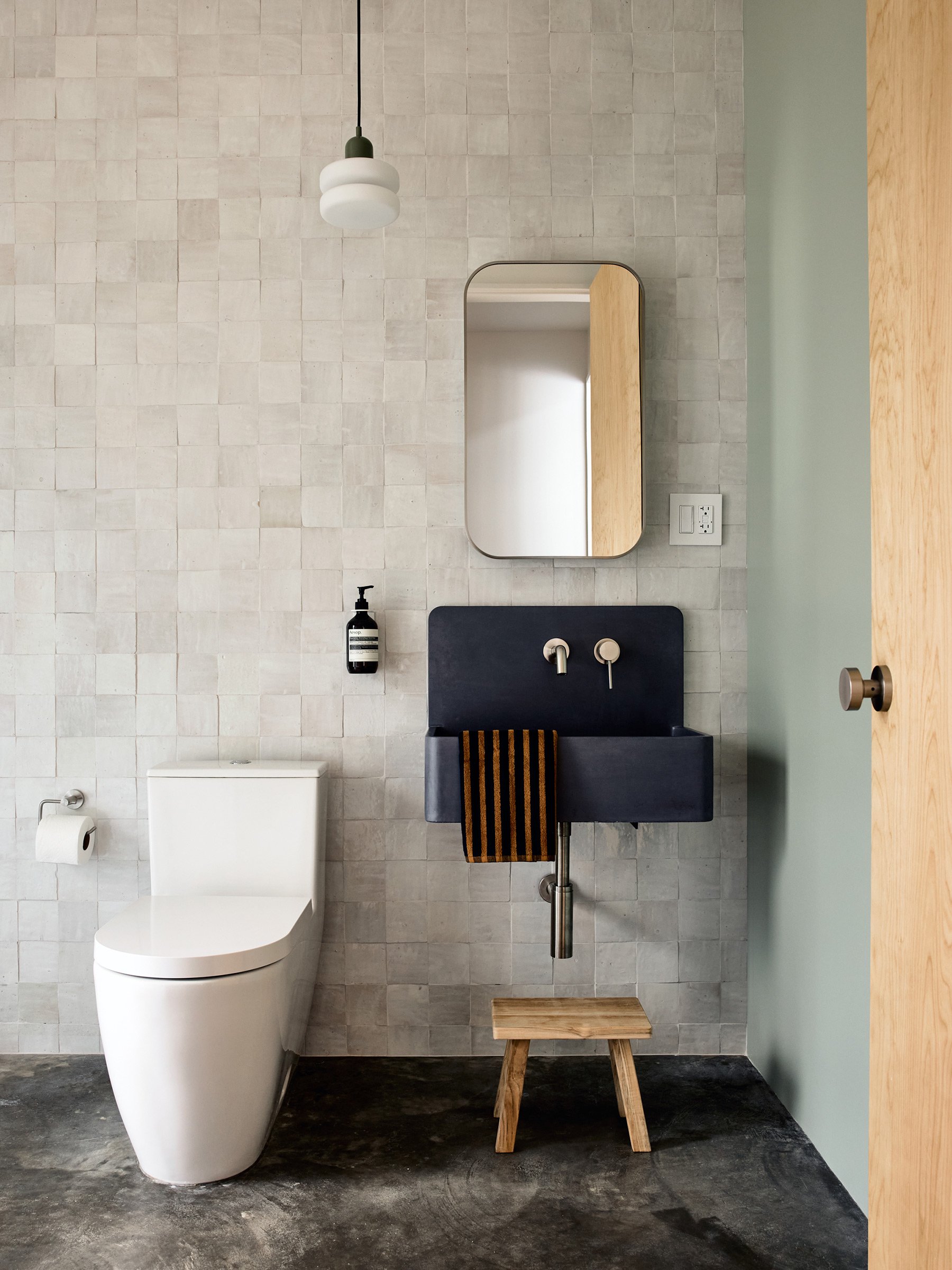 Olive Poolhouse — DEMO Architects